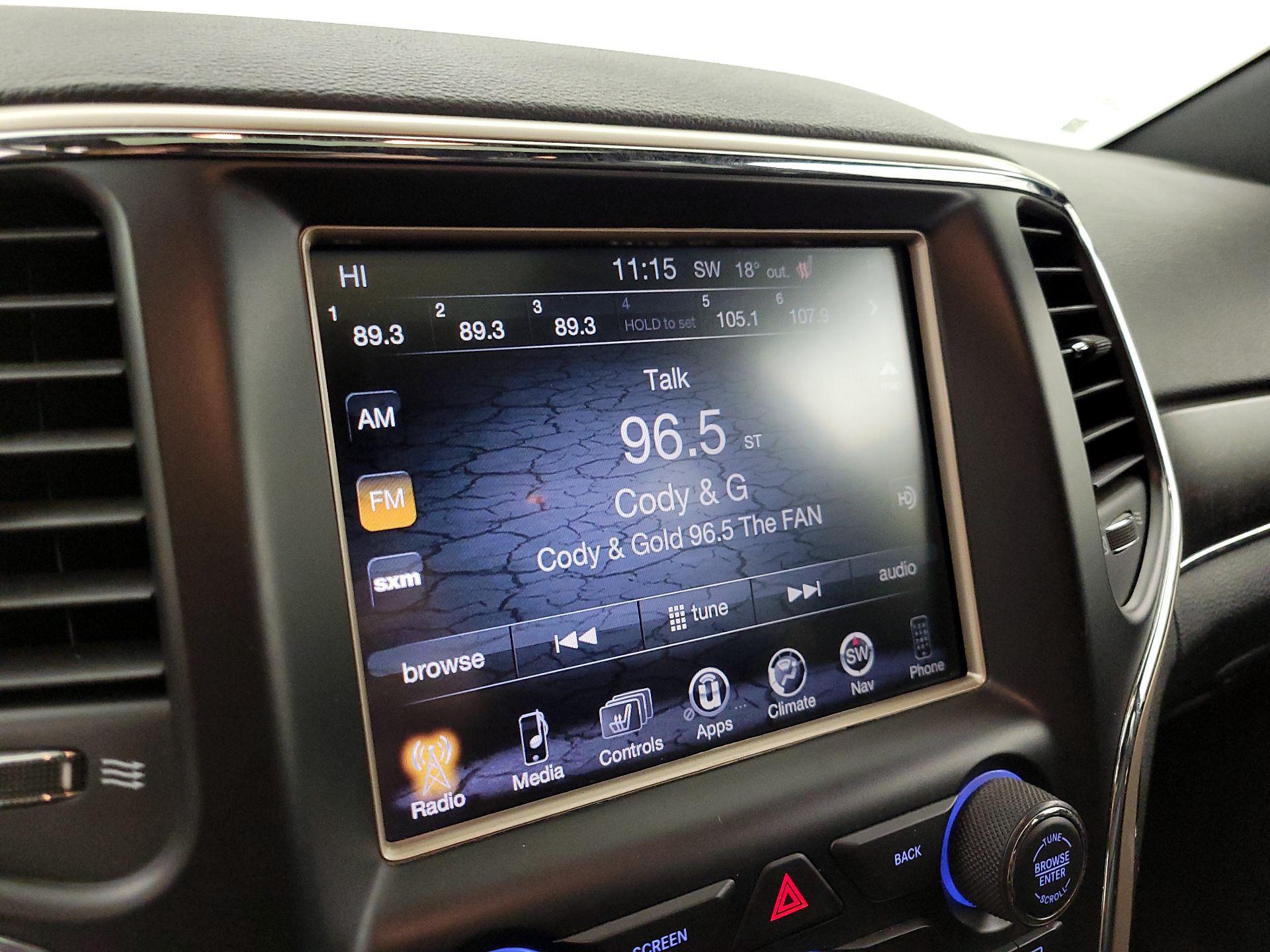 Thumbnail: 2015 Jeep Grand Cherokee - 15