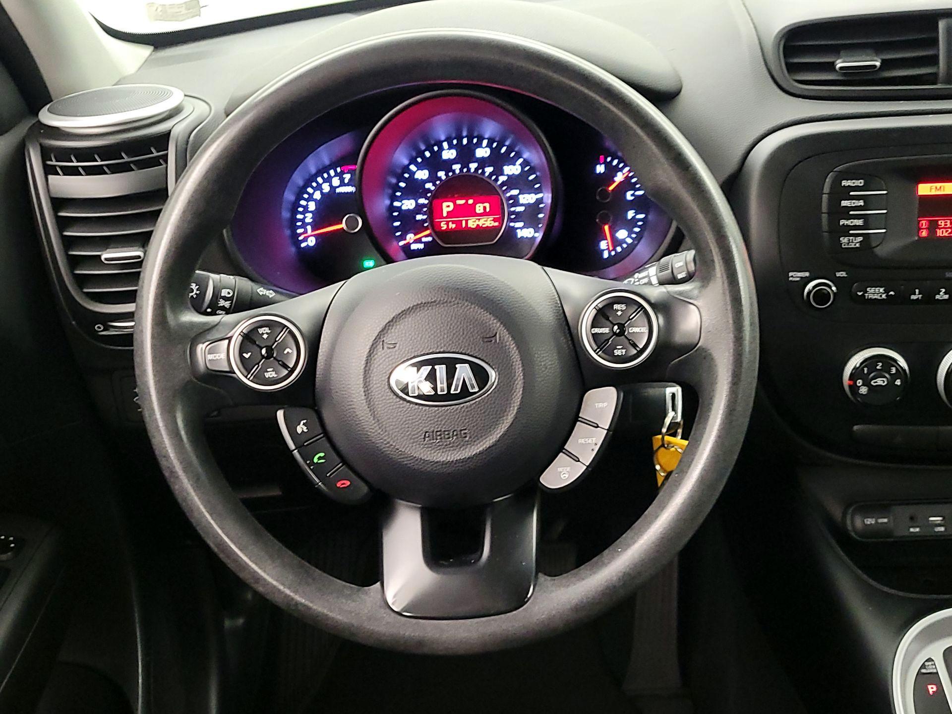 Thumbnail: 2015 Kia Soul - 10