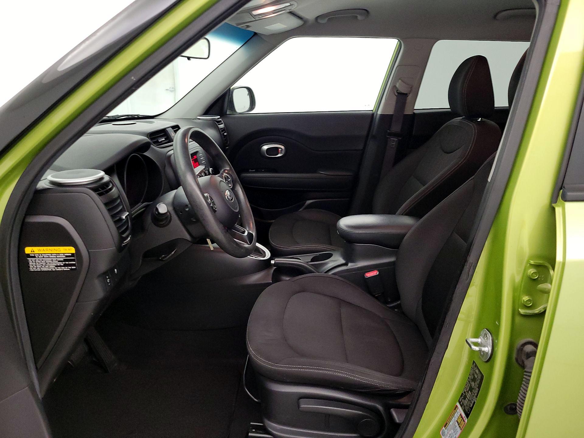 Thumbnail: 2015 Kia Soul - 11