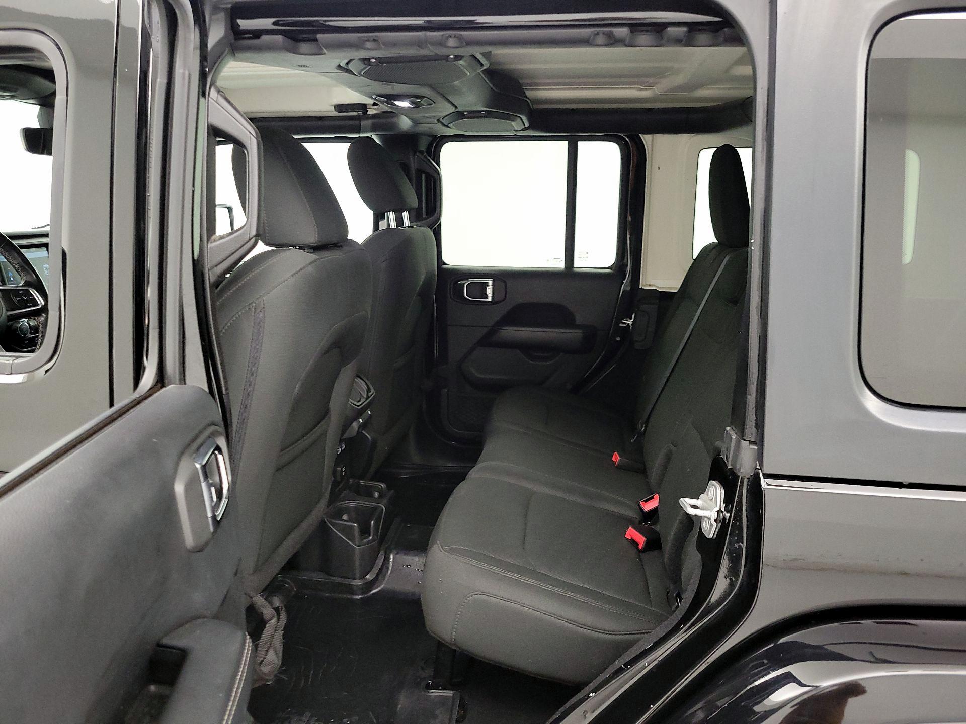 Thumbnail: 2018 Jeep Wrangler - 20