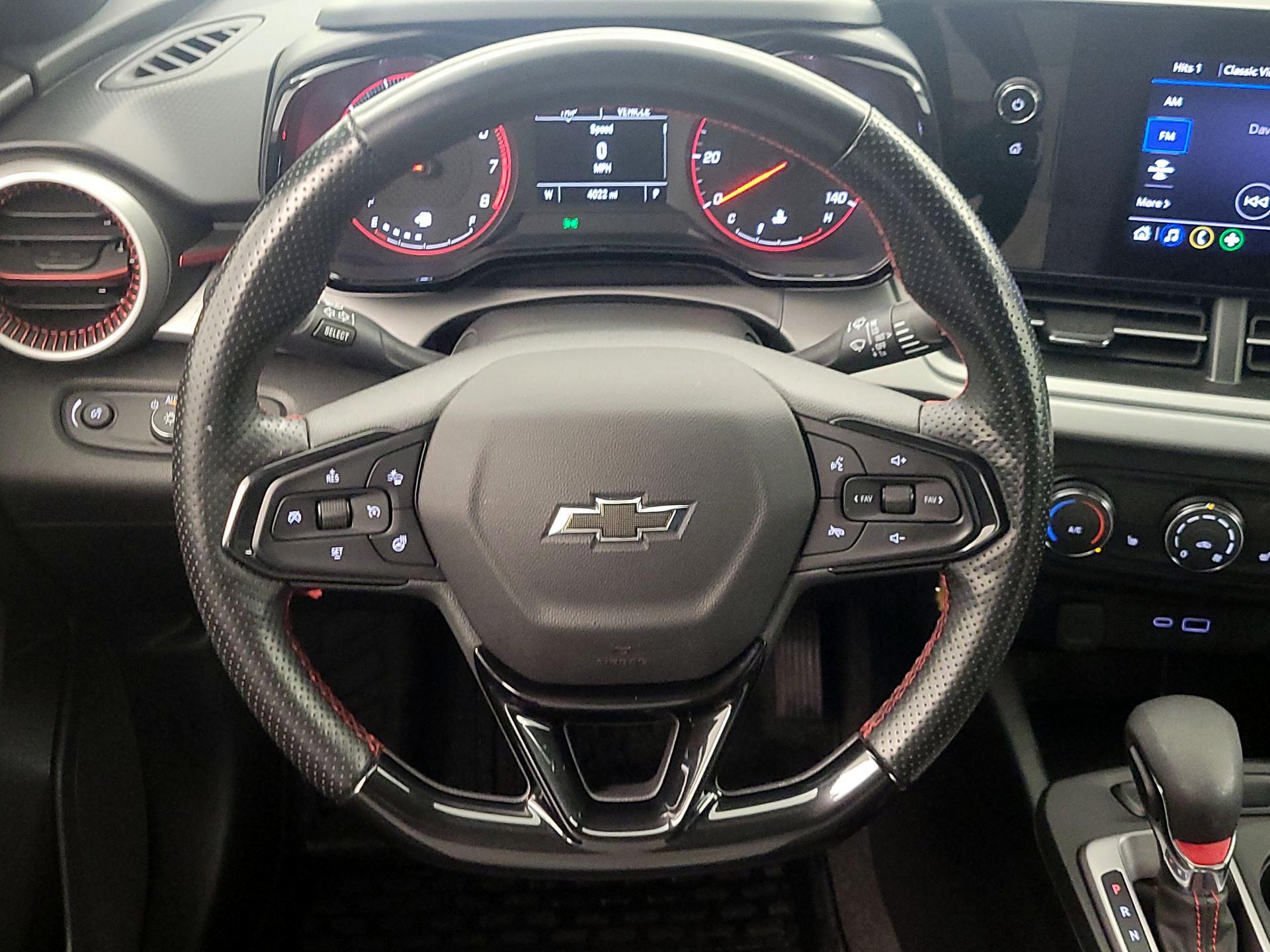 Thumbnail: 2025 Chevrolet Trax - 10