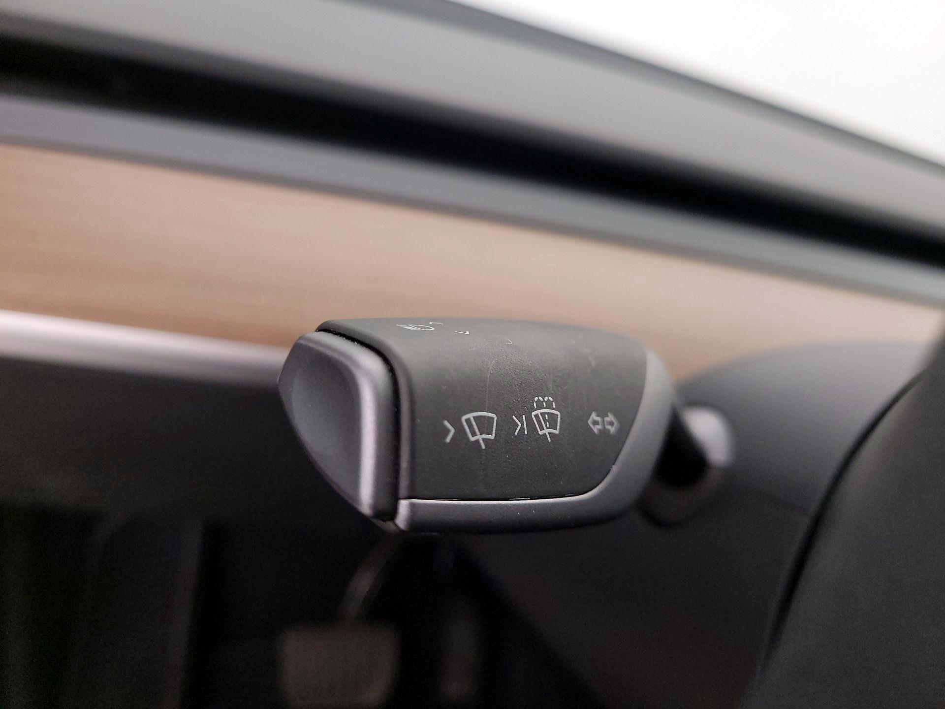 Thumbnail: 2025 Tesla Model Y - 13