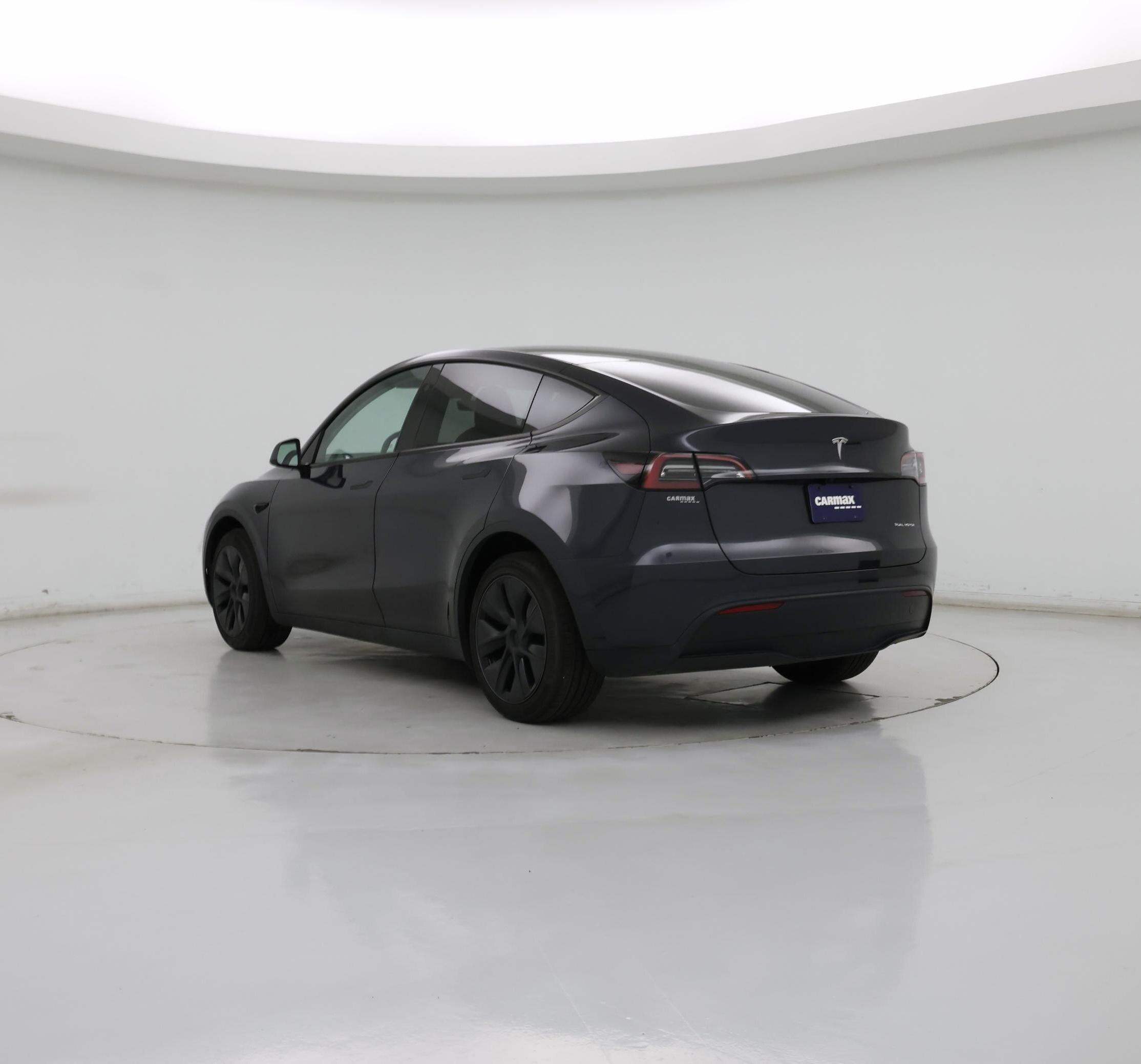 Thumbnail: 2025 Tesla Model Y - 2