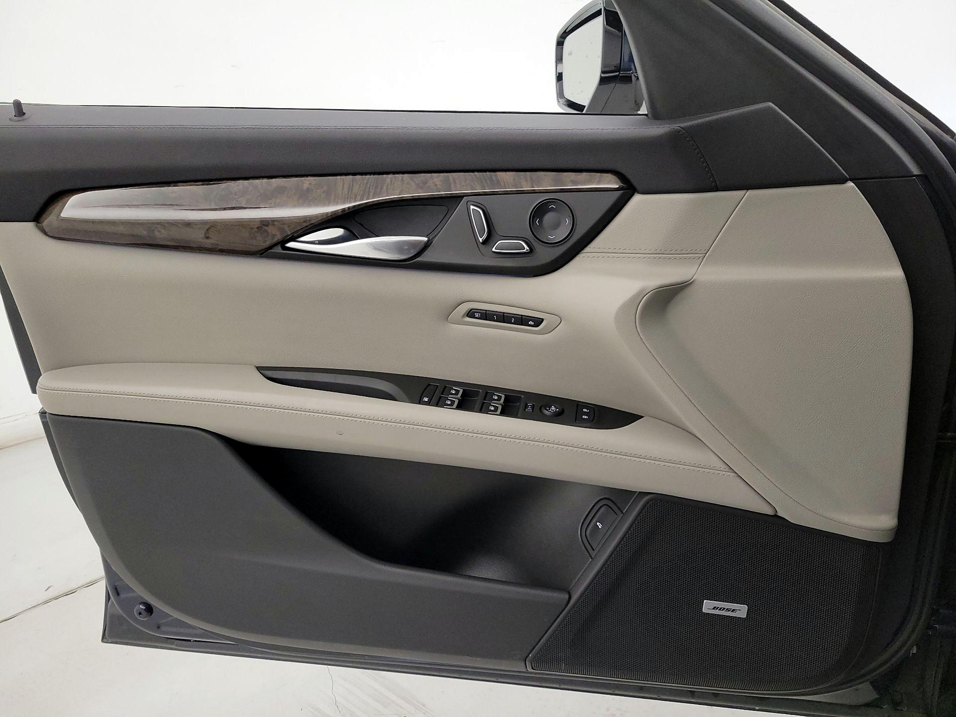 Thumbnail: 2018 Cadillac CT6 - 12