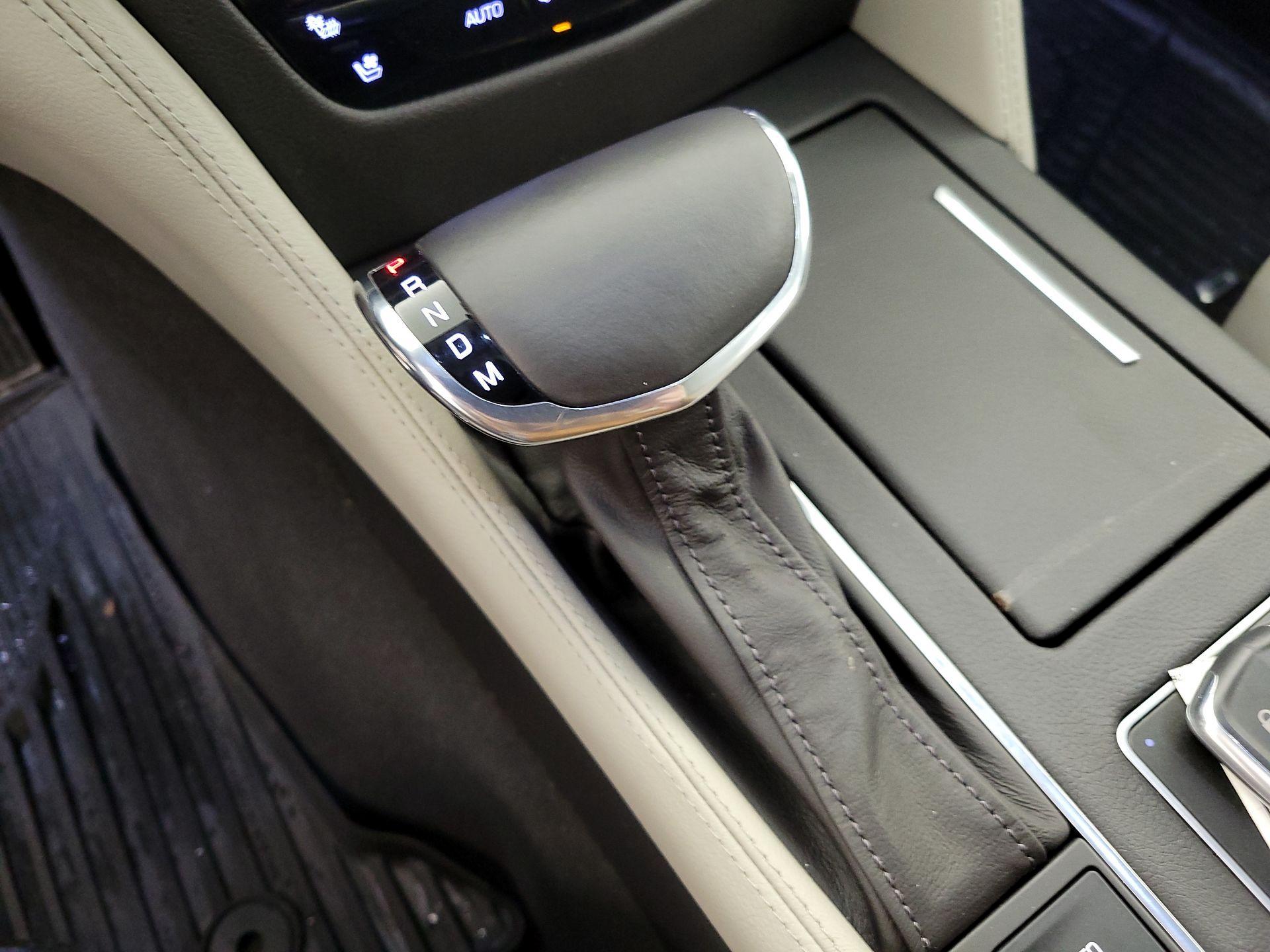 Thumbnail: 2018 Cadillac CT6 - 17