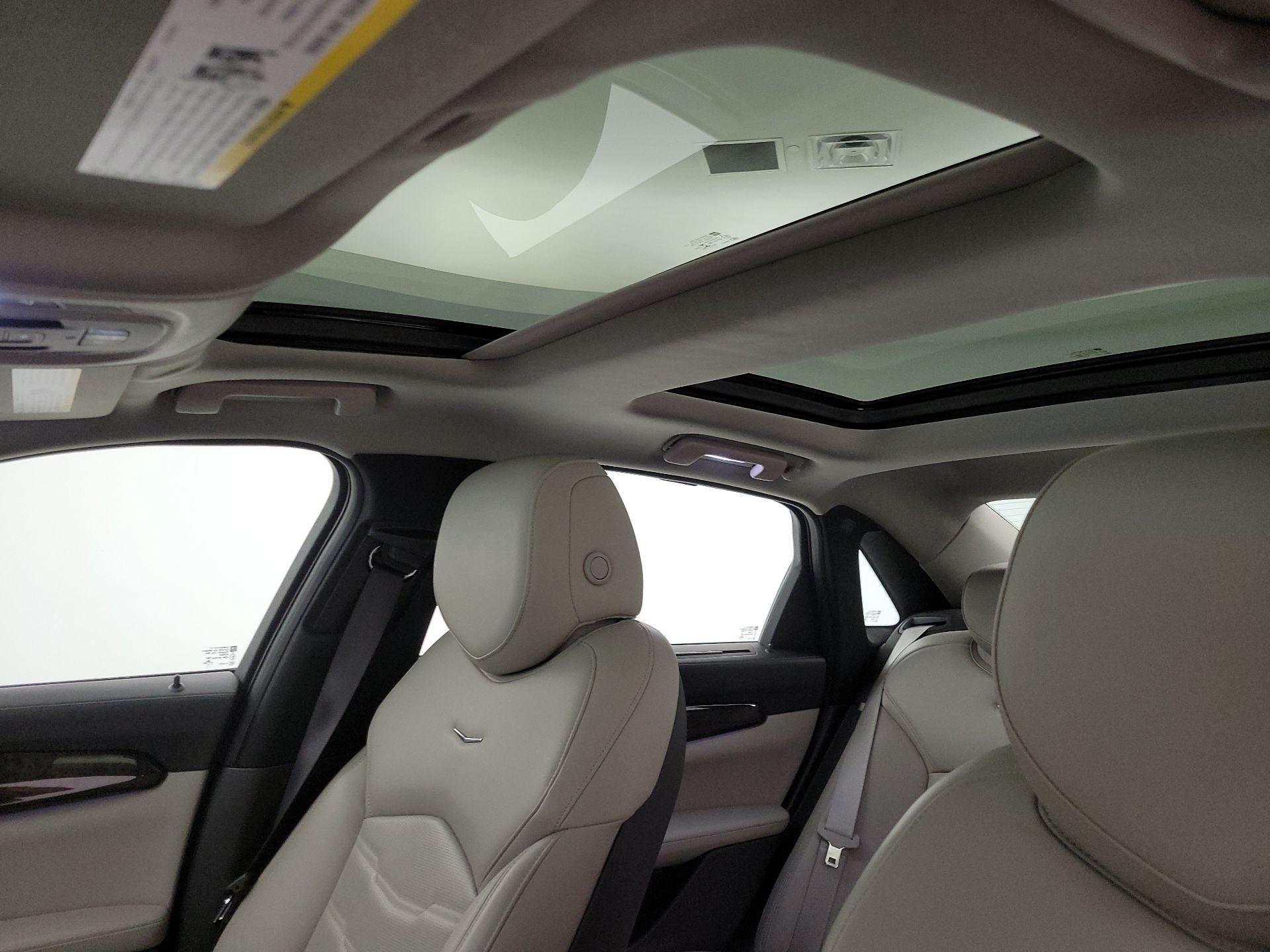 Thumbnail: 2018 Cadillac CT6 - 18