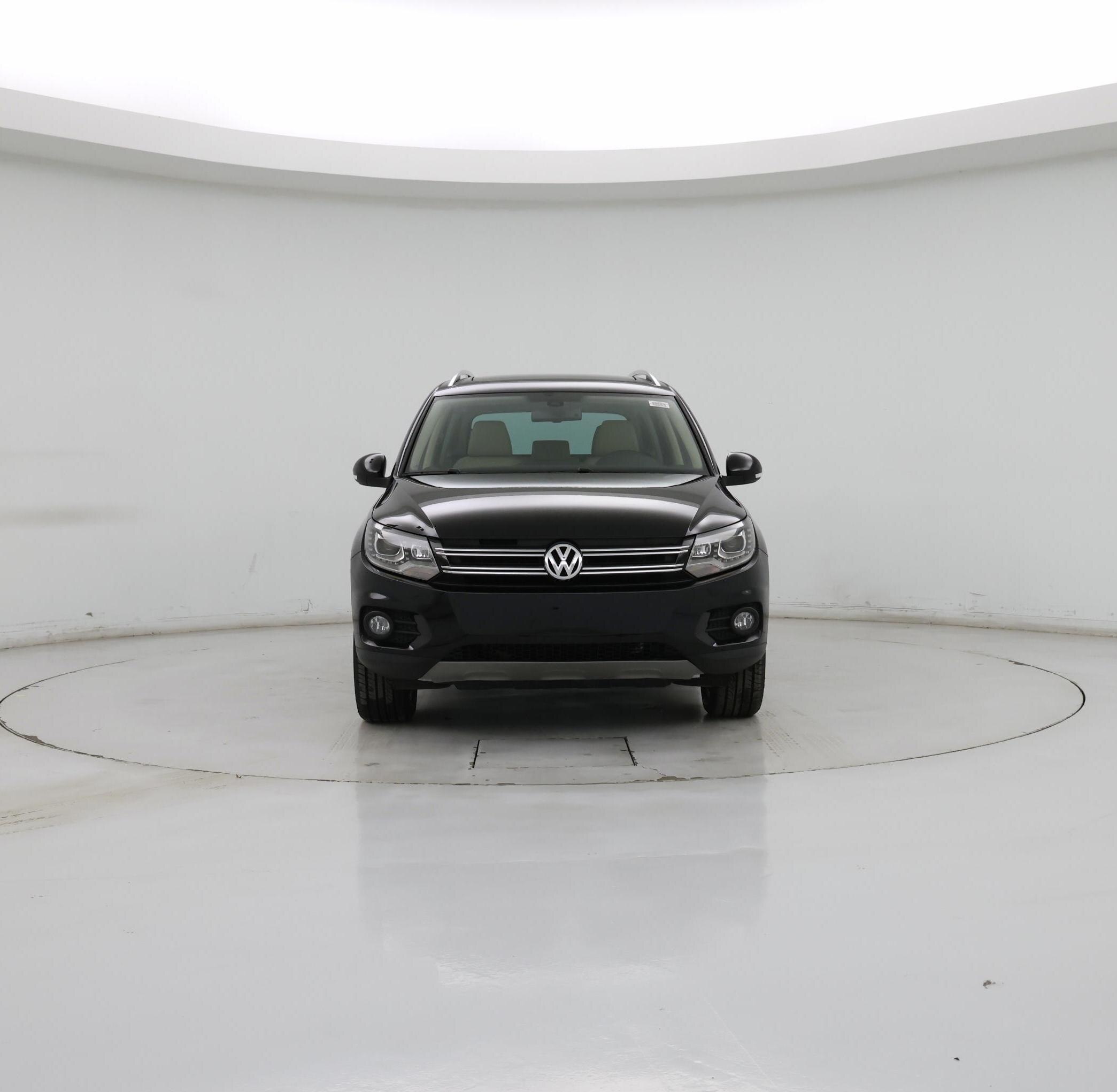 Thumbnail: 2016 Volkswagen Tiguan - 5