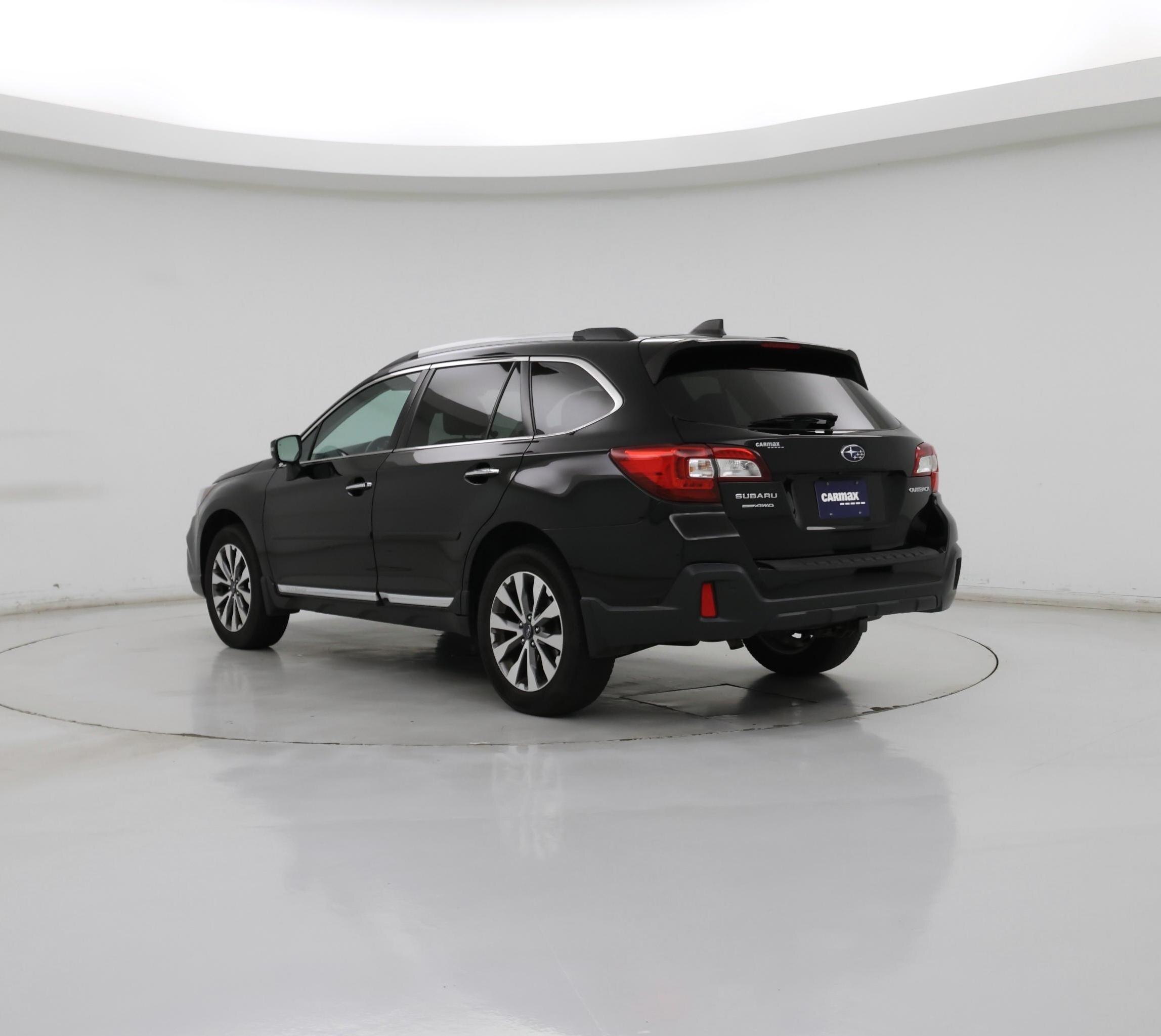 Thumbnail: 2018 Subaru Outback - 2