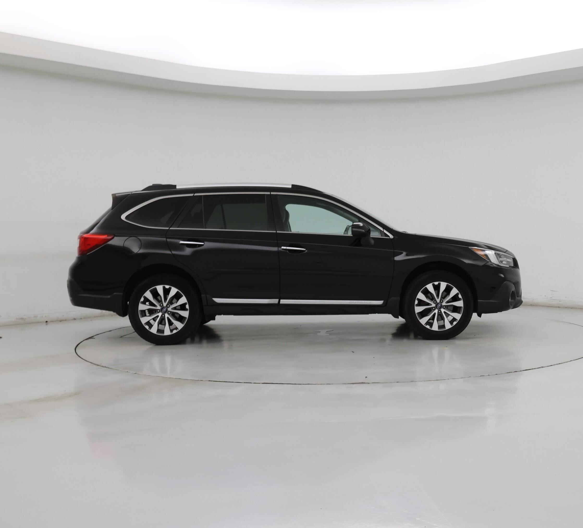 Thumbnail: 2018 Subaru Outback - 7