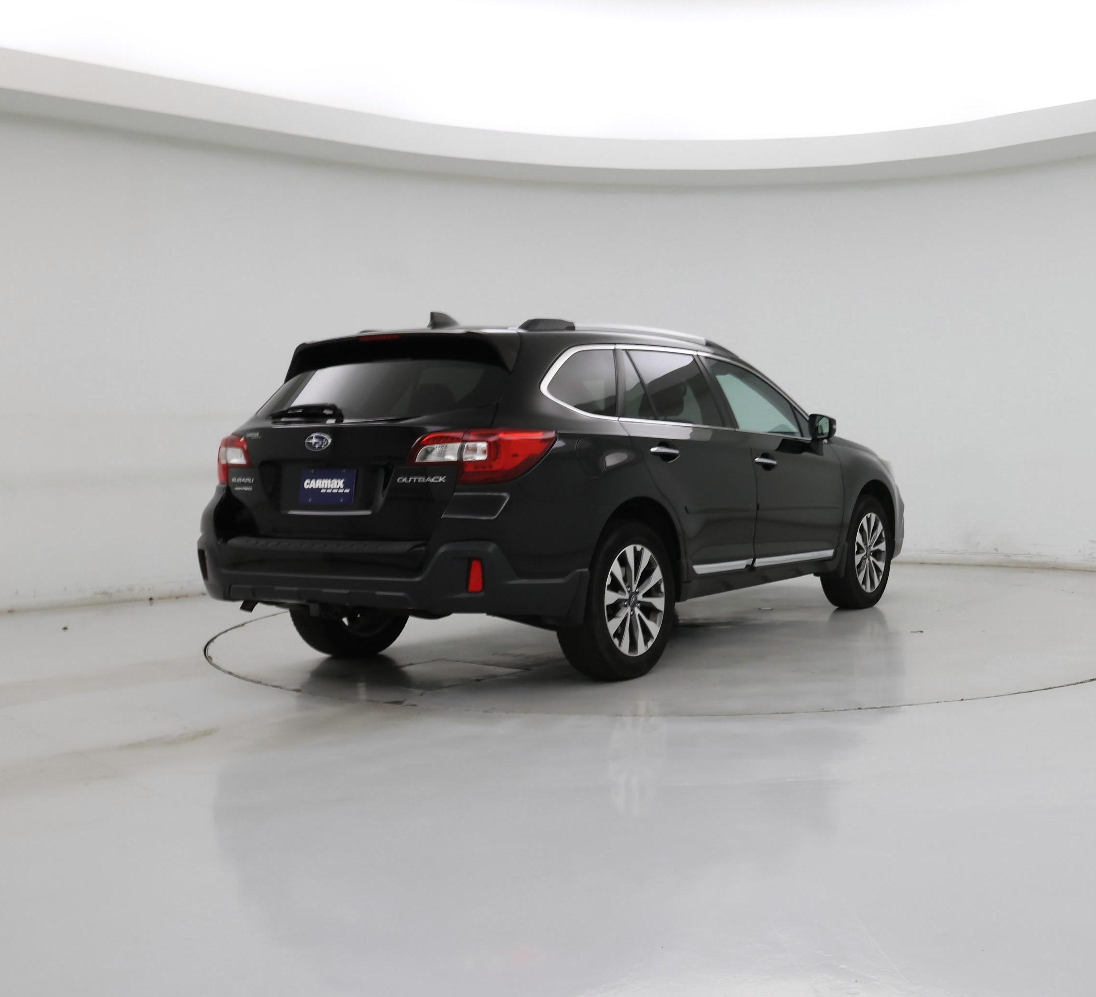 Thumbnail: 2018 Subaru Outback - 8