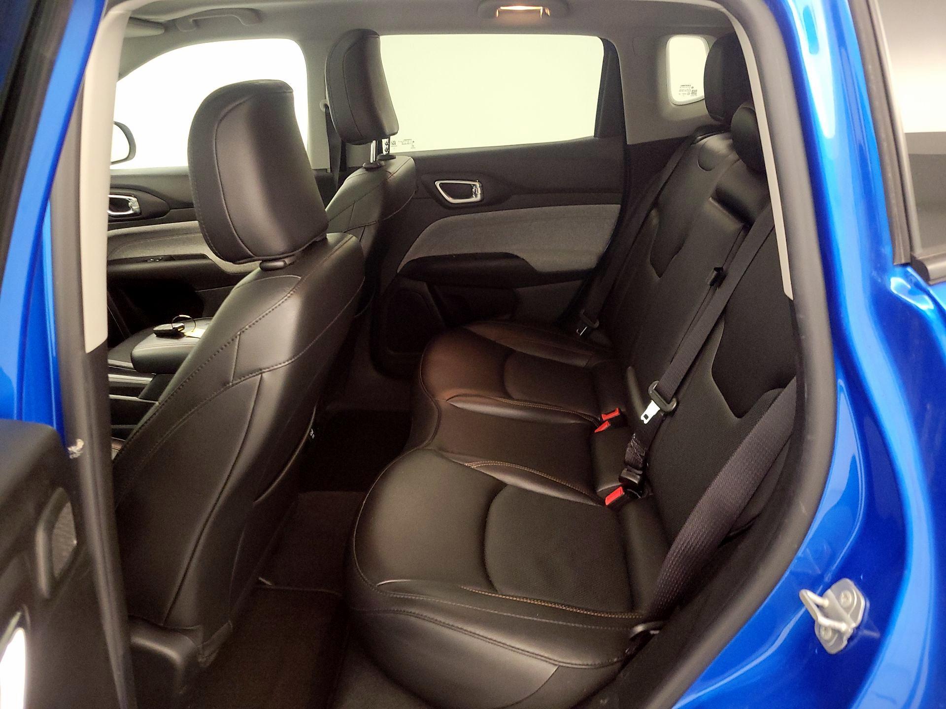 Thumbnail: 2022 Jeep Compass - 20