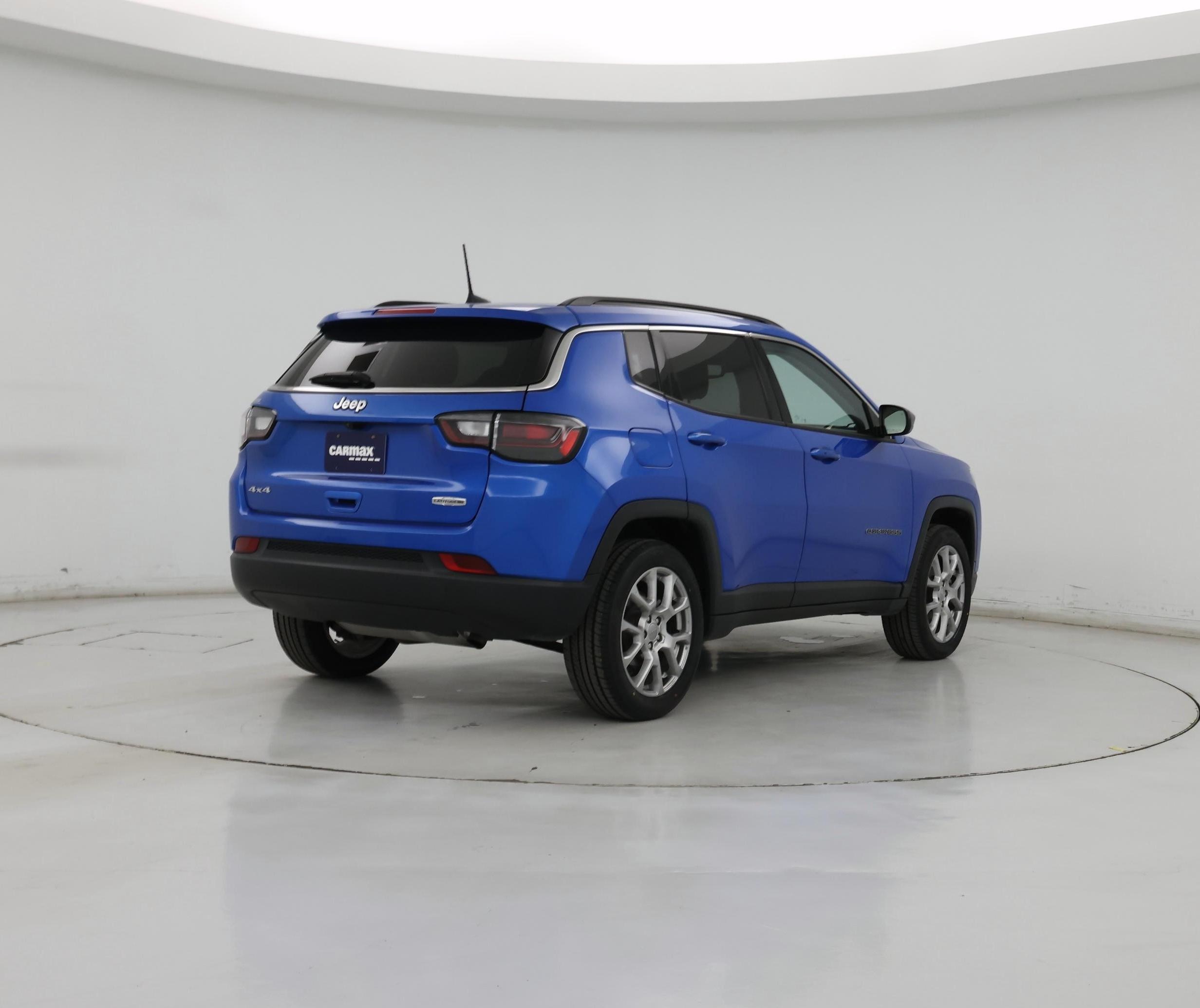 Thumbnail: 2022 Jeep Compass - 8