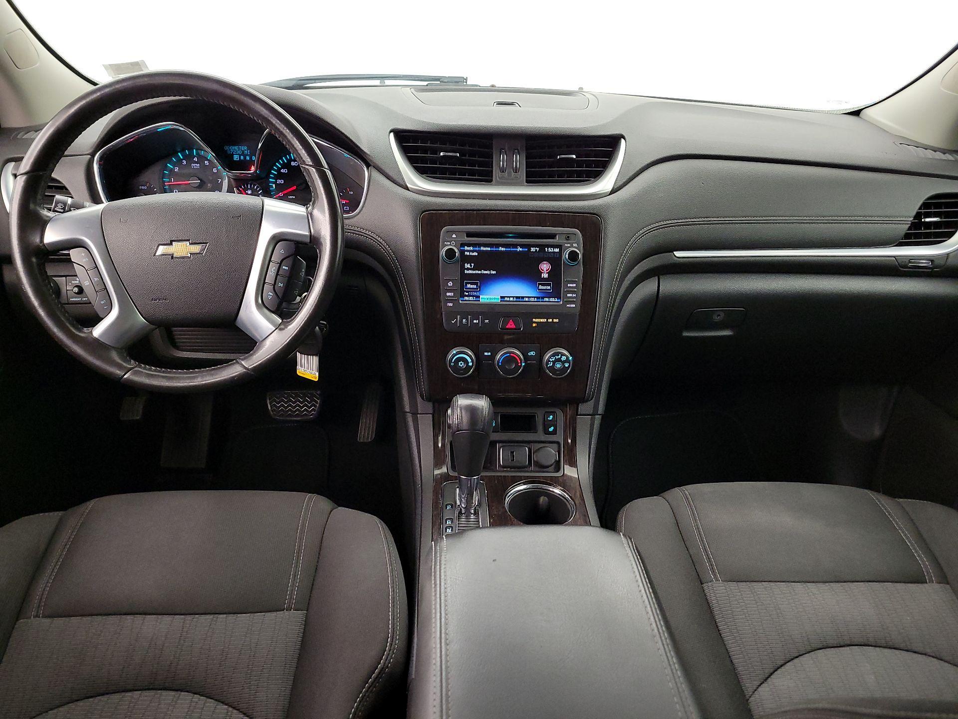 Thumbnail: 2017 Chevrolet Traverse - 9