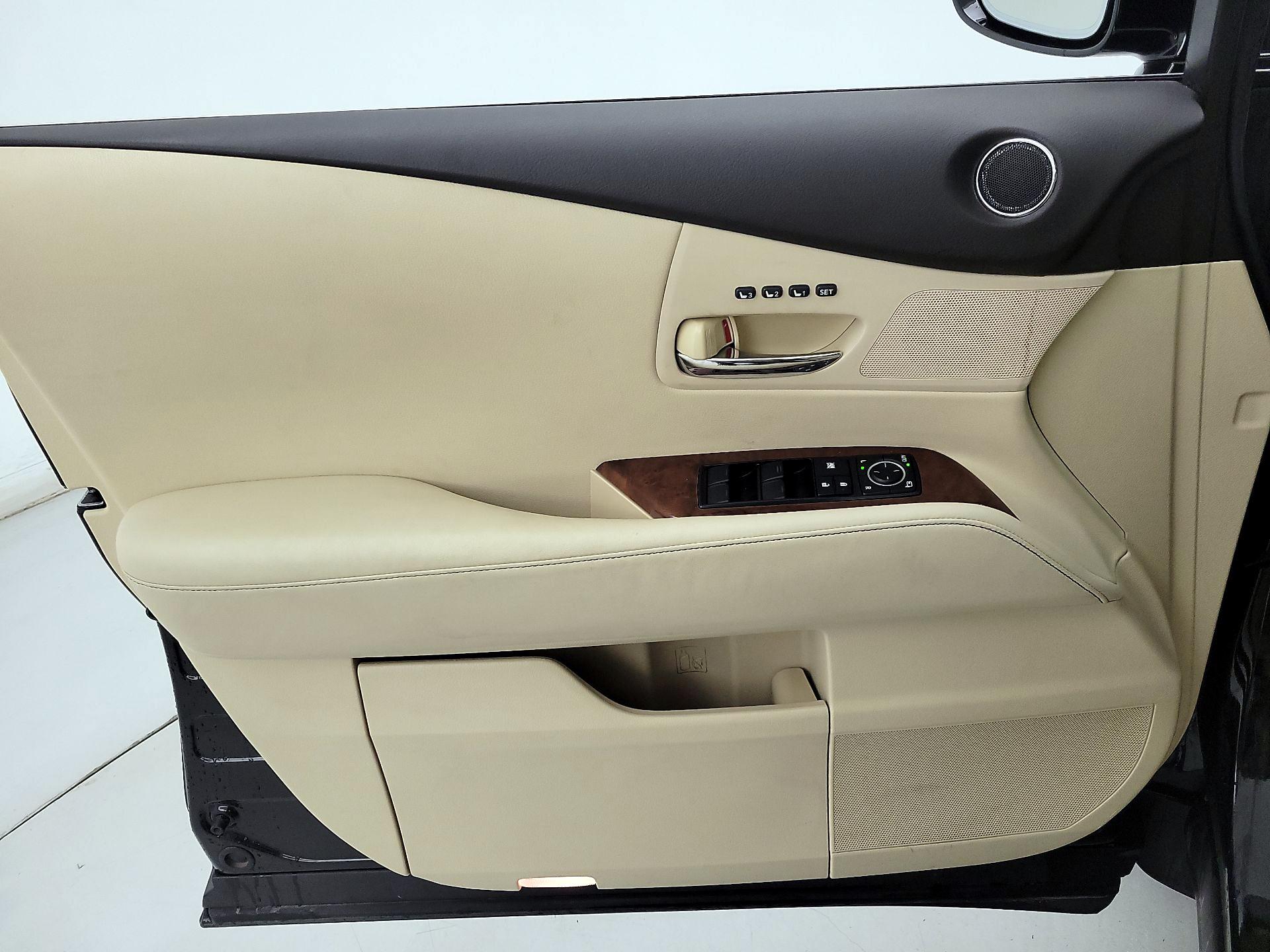 Thumbnail: 2014 Lexus RX - 12