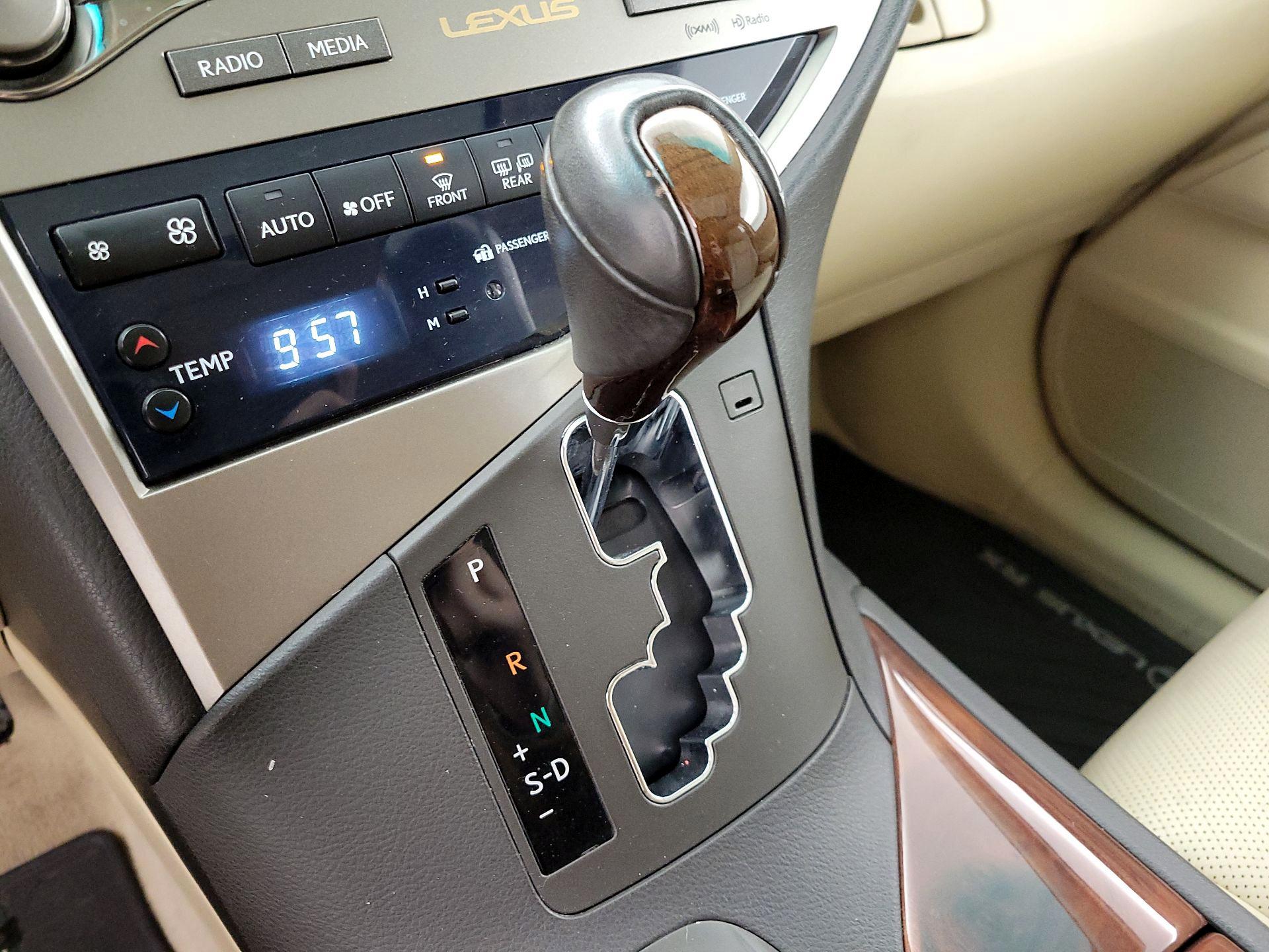 Thumbnail: 2014 Lexus RX - 17