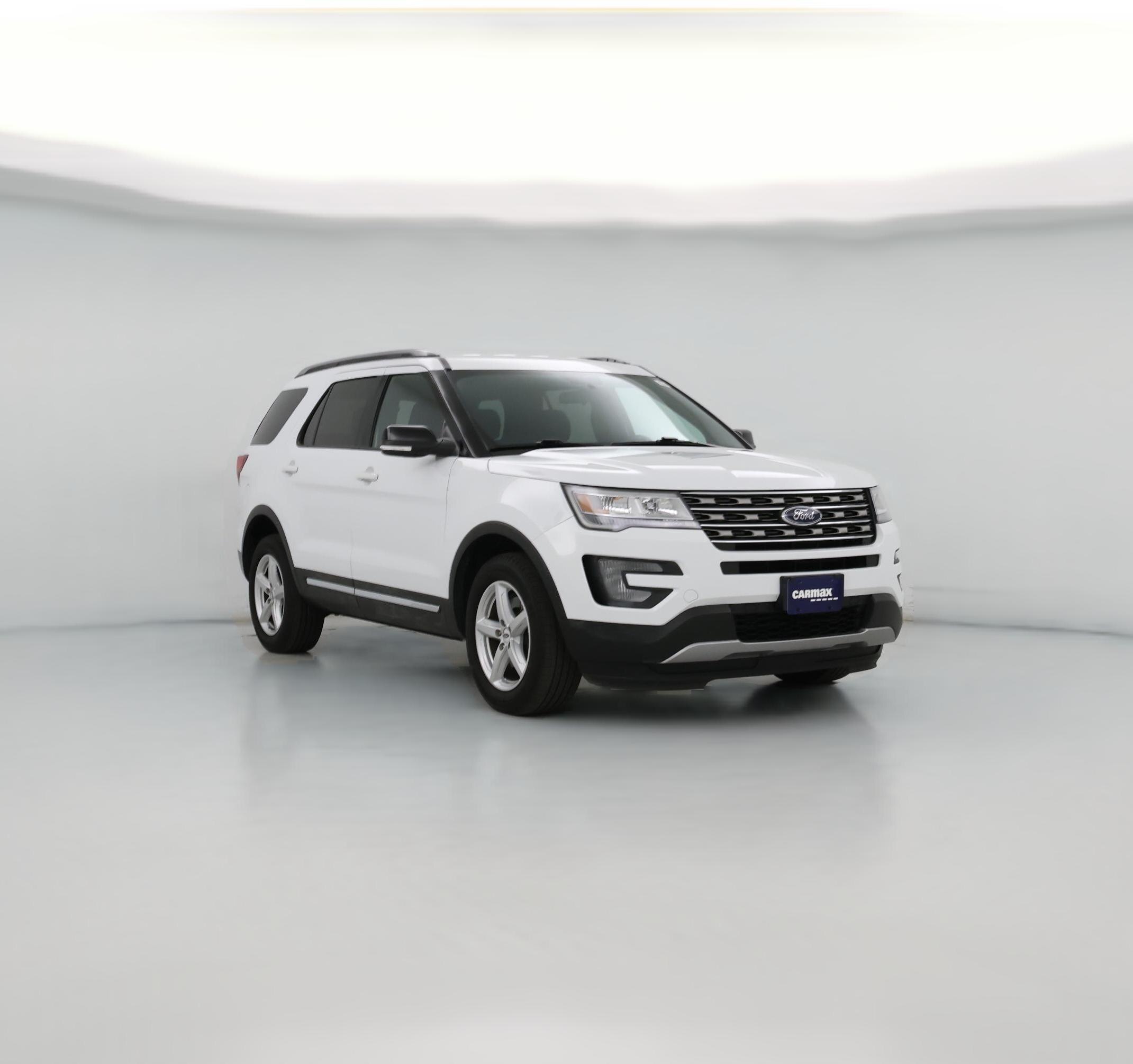Thumbnail: 2017 Ford Explorer - 1