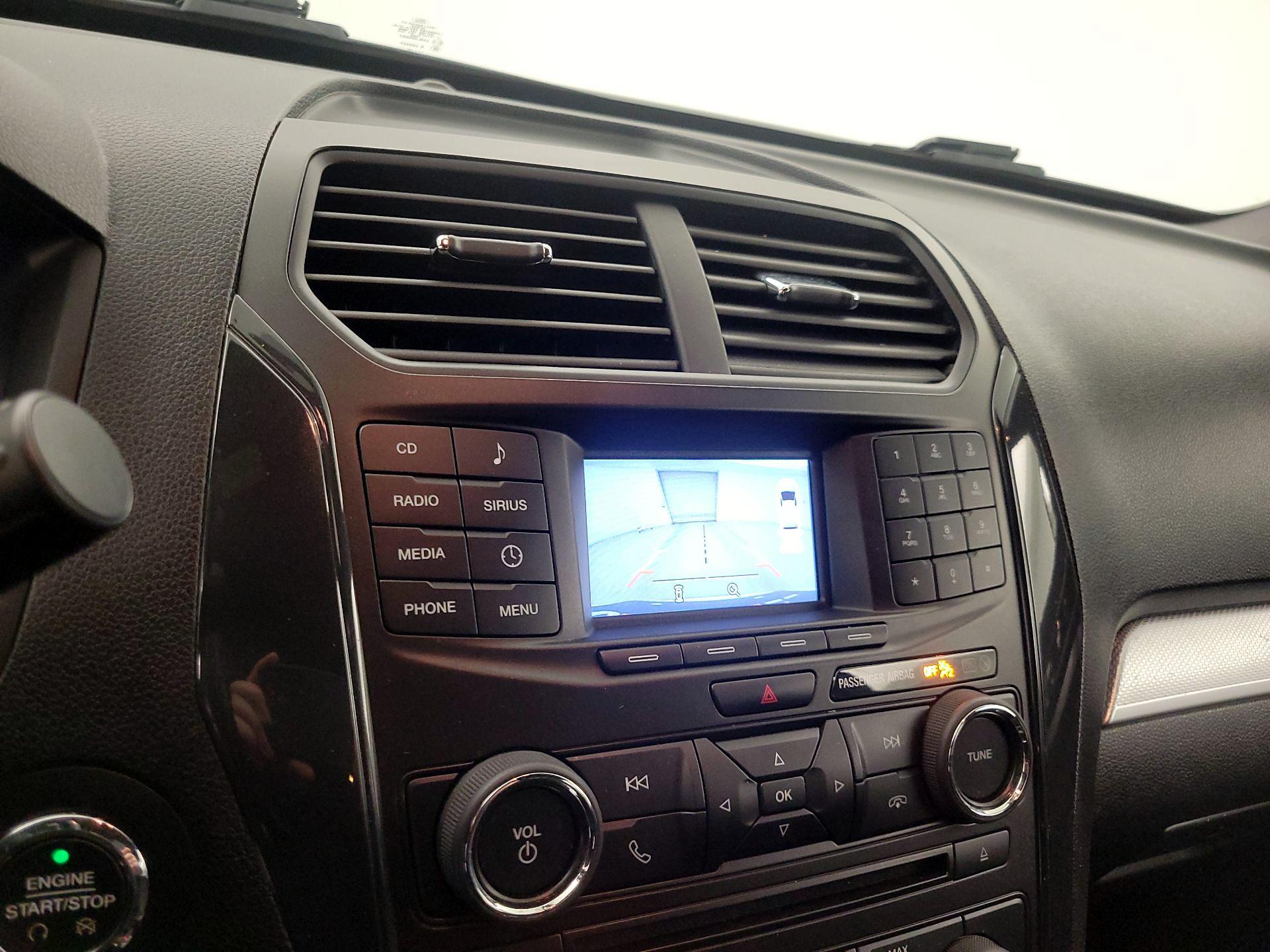 Thumbnail: 2017 Ford Explorer - 14