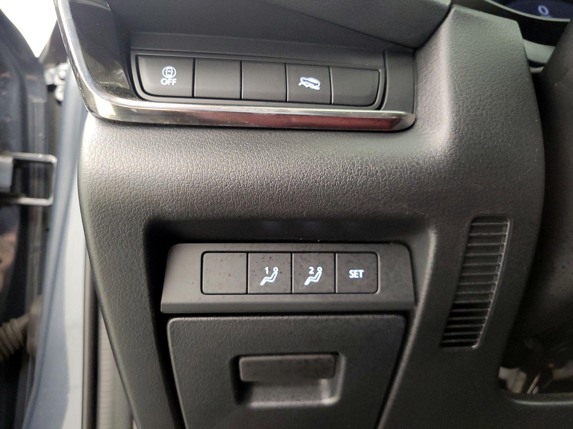 Thumbnail: 2023 Mazda CX-30 - 13