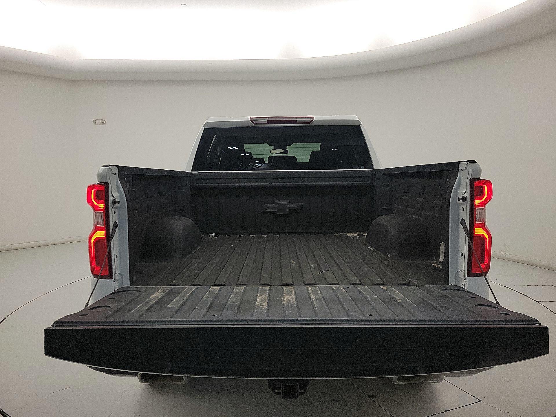 Thumbnail: 2023 Chevrolet Silverado 1500 - 20