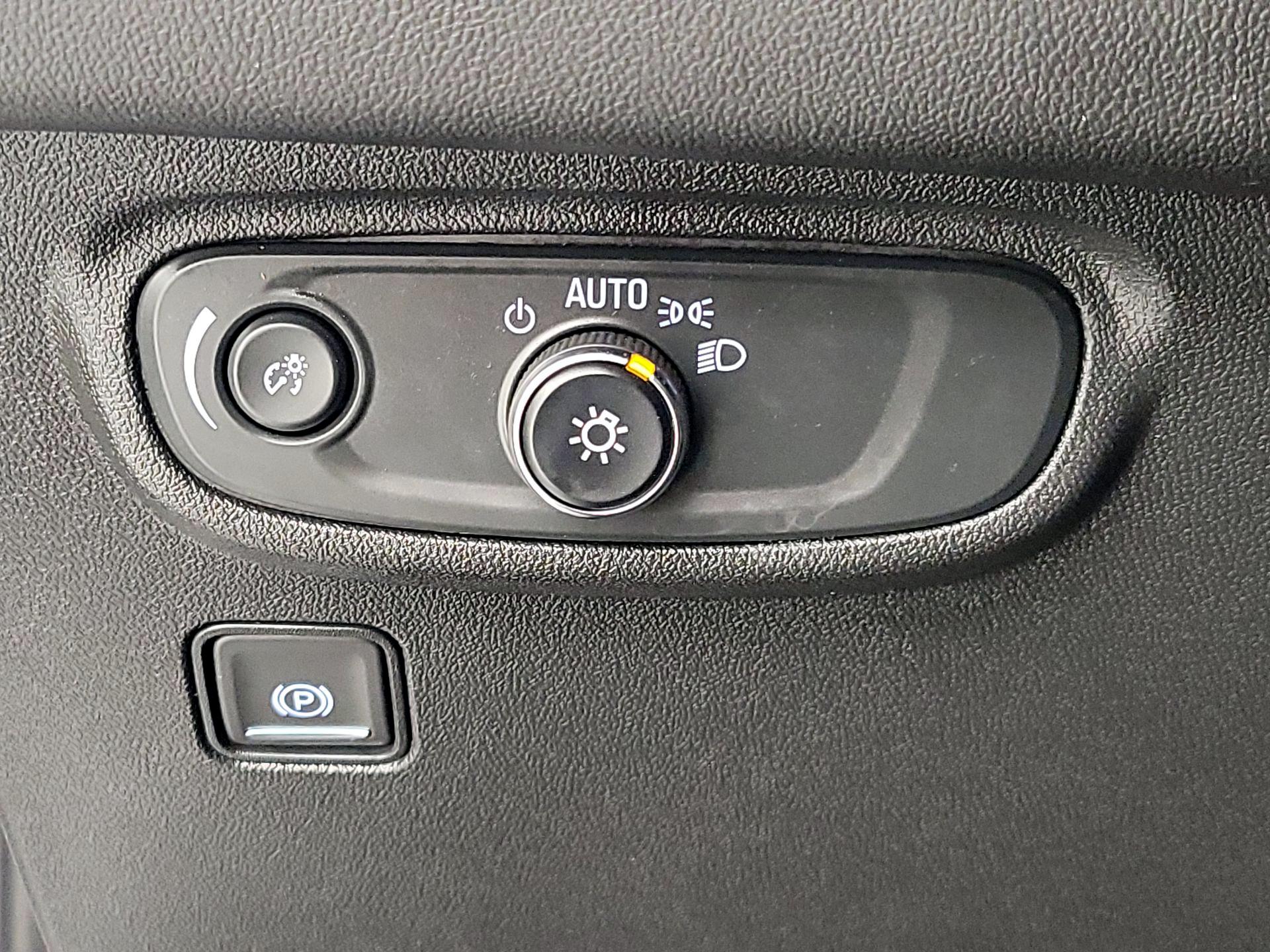 Thumbnail: 2023 GMC Terrain - 13