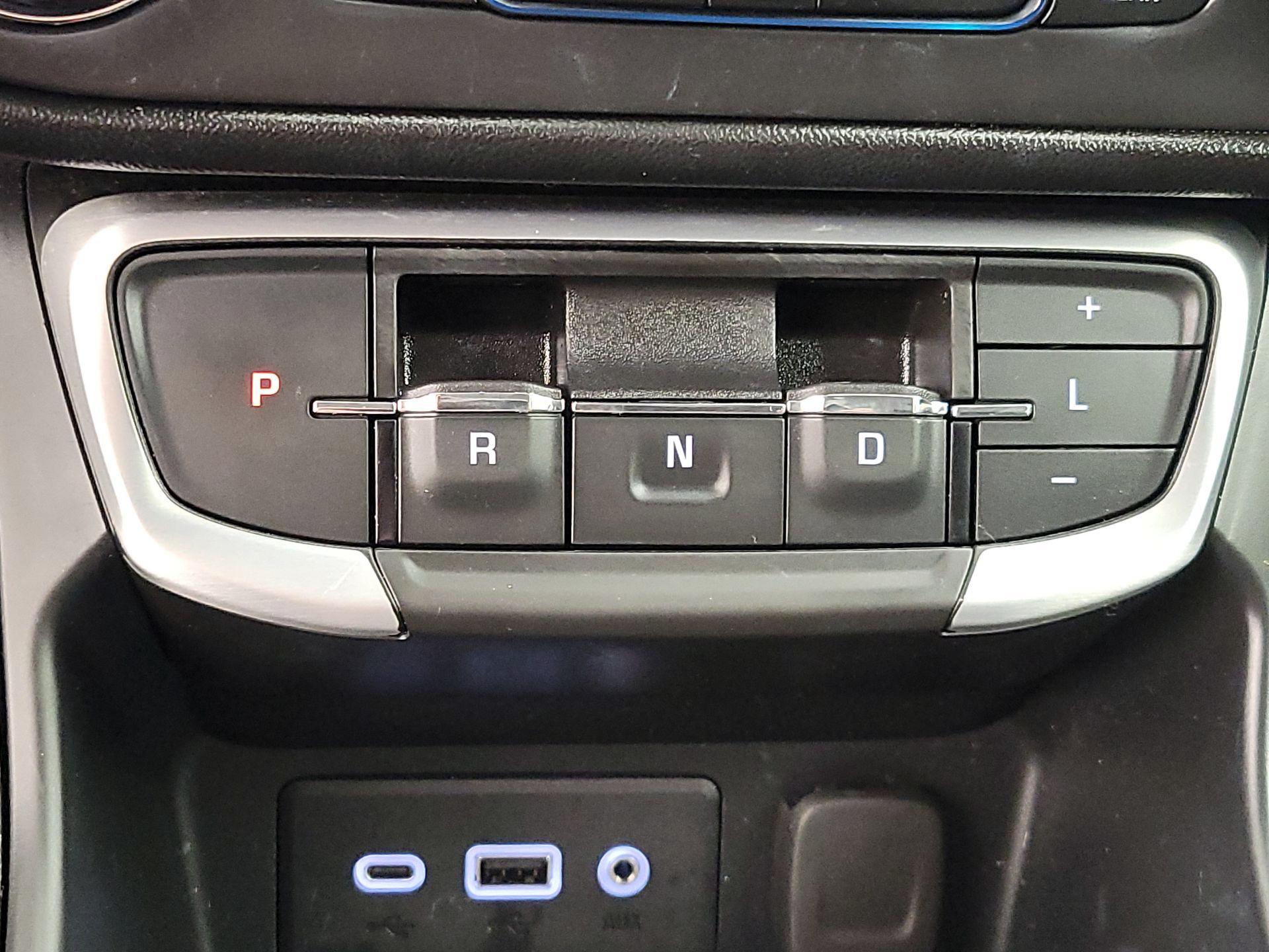 Thumbnail: 2023 GMC Terrain - 17