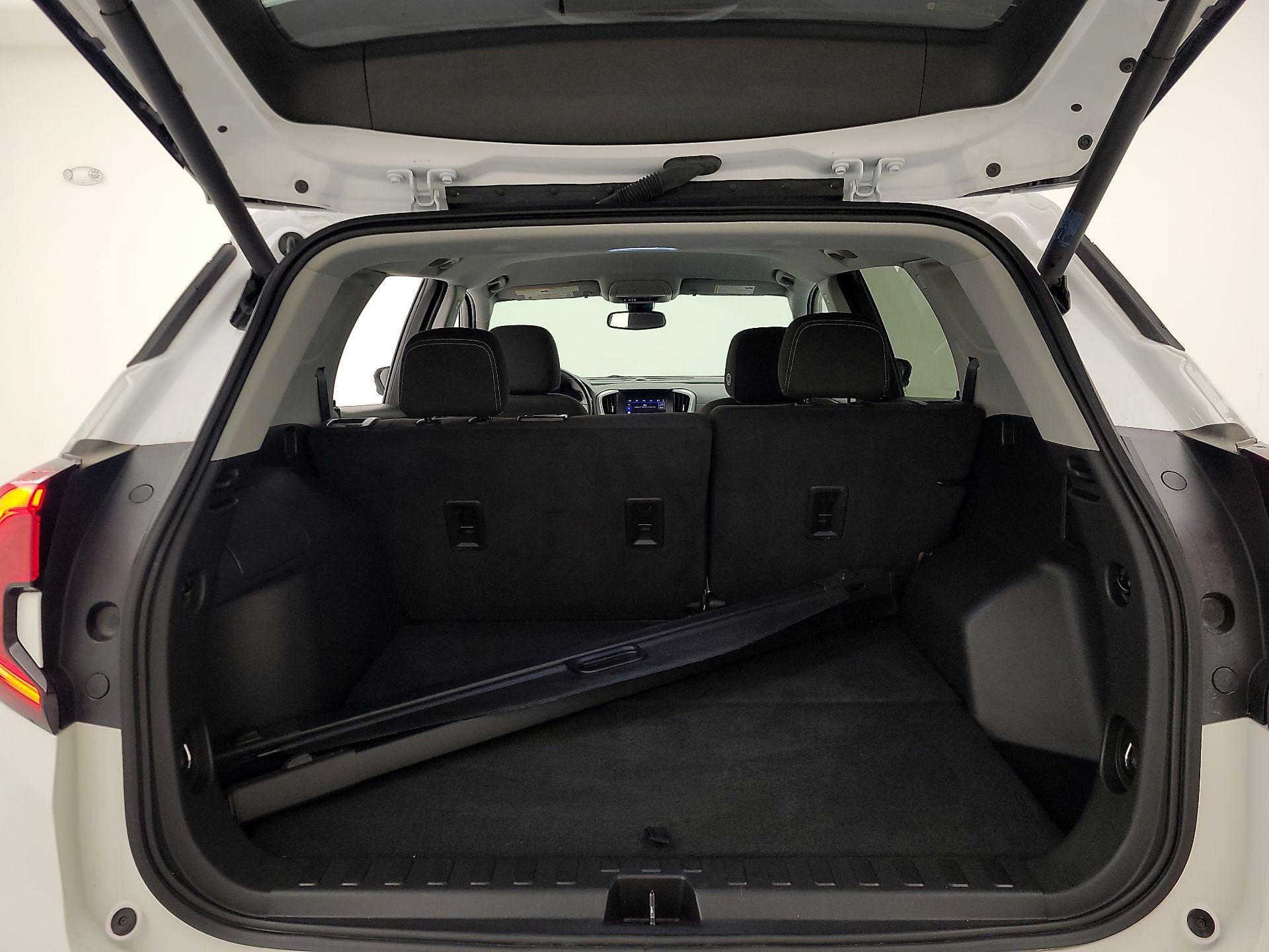 Thumbnail: 2023 GMC Terrain - 20