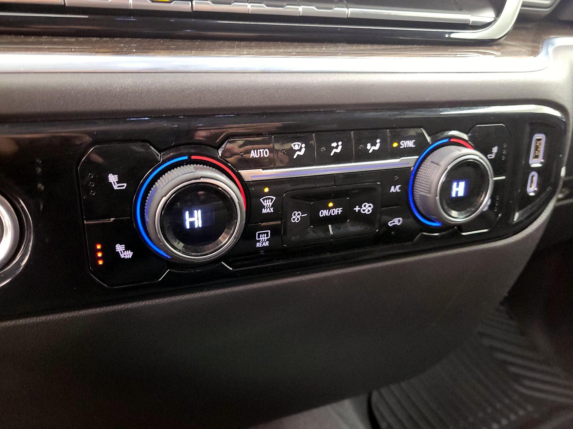 Thumbnail: 2022 Chevrolet Silverado 1500 - 14