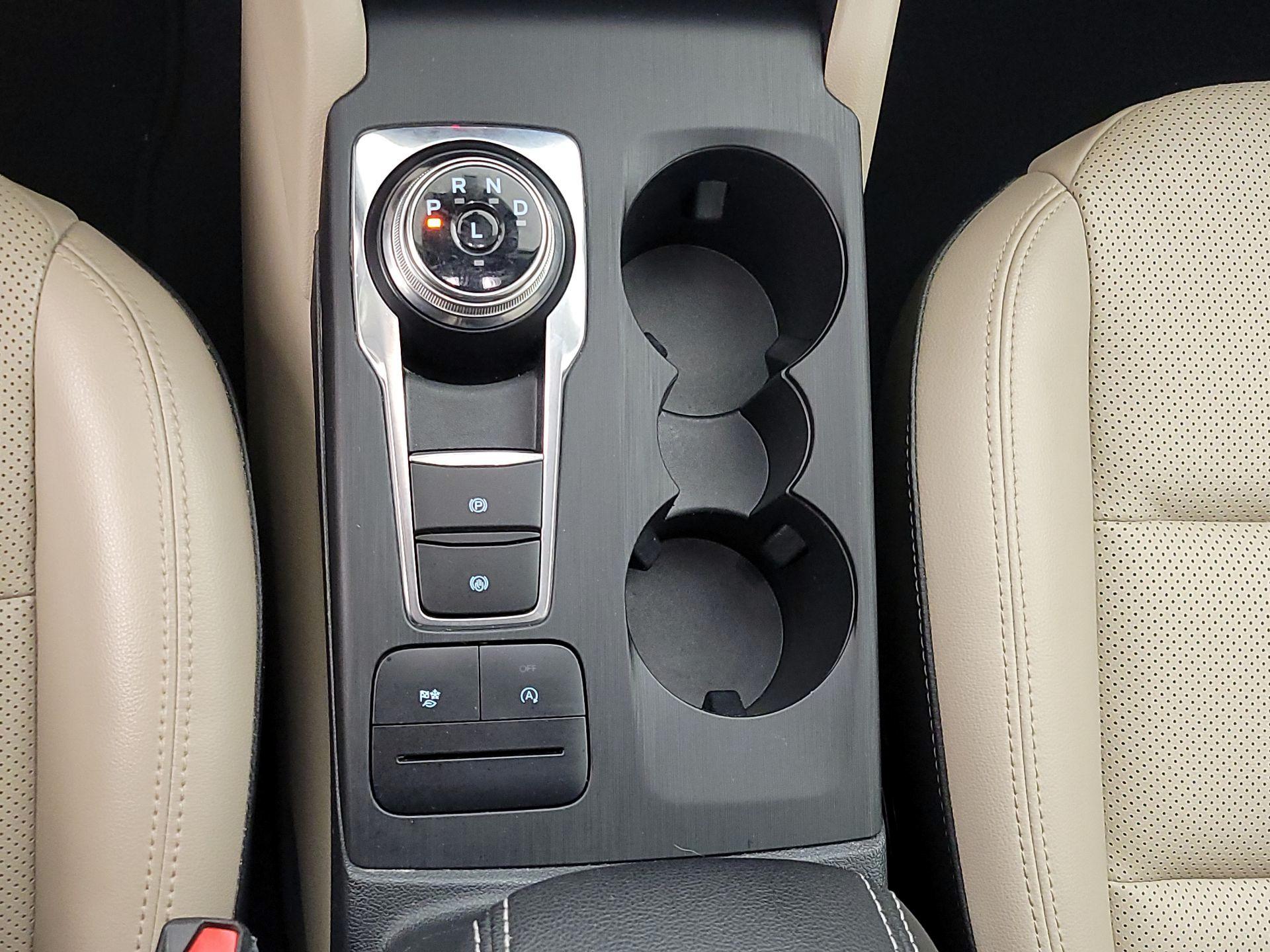 Thumbnail: 2021 Ford Escape - 18