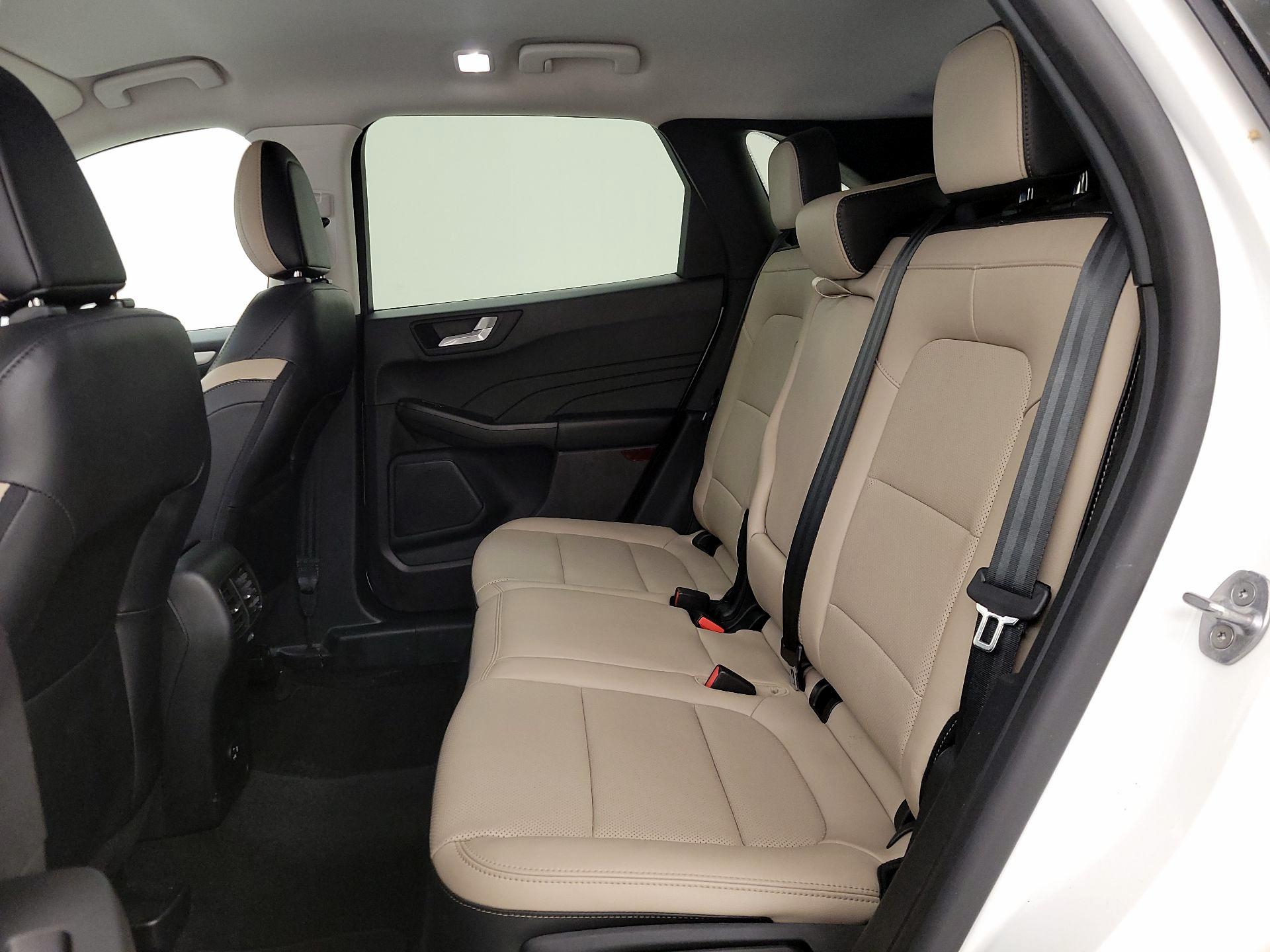 Thumbnail: 2021 Ford Escape - 20