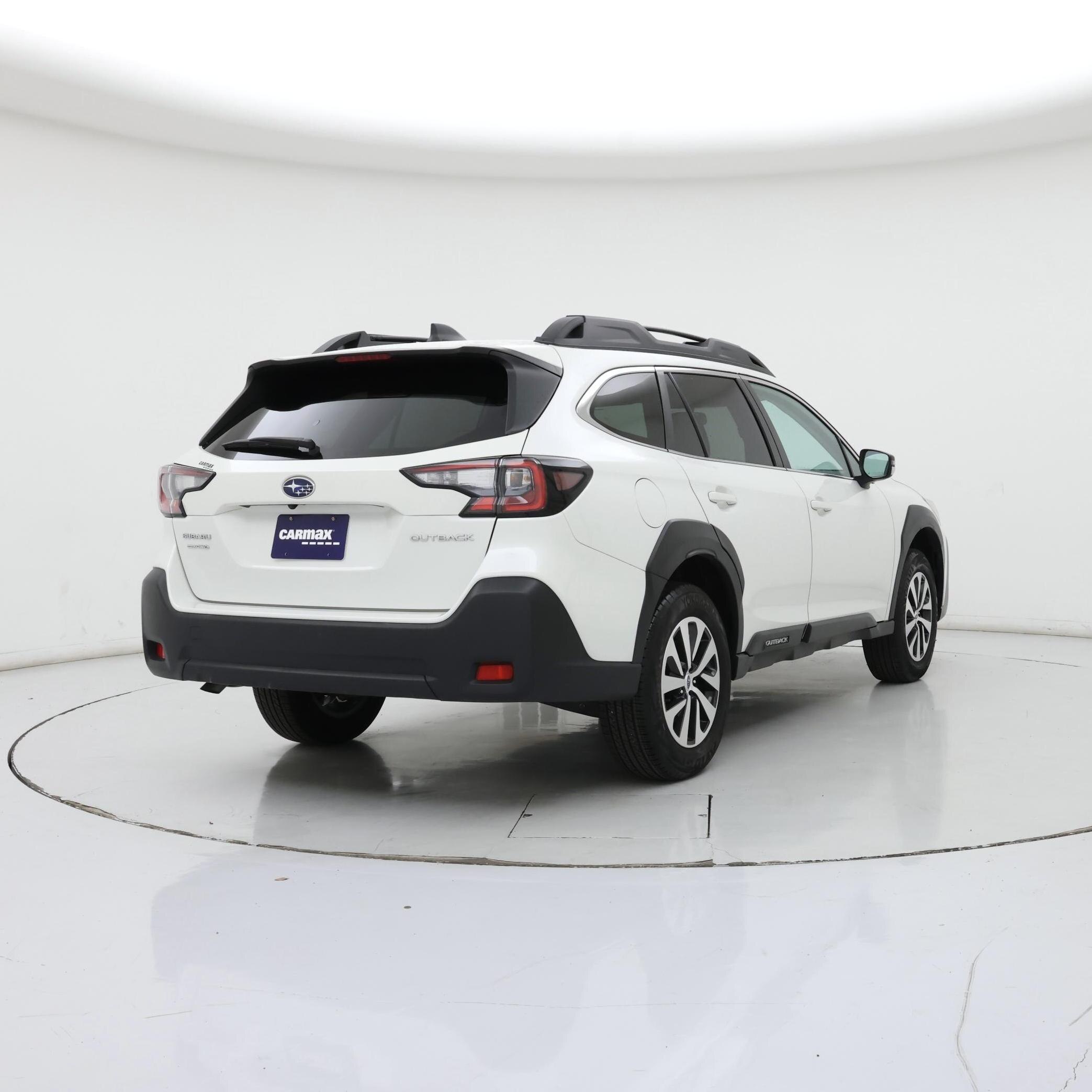 Thumbnail: 2023 Subaru Outback - 8