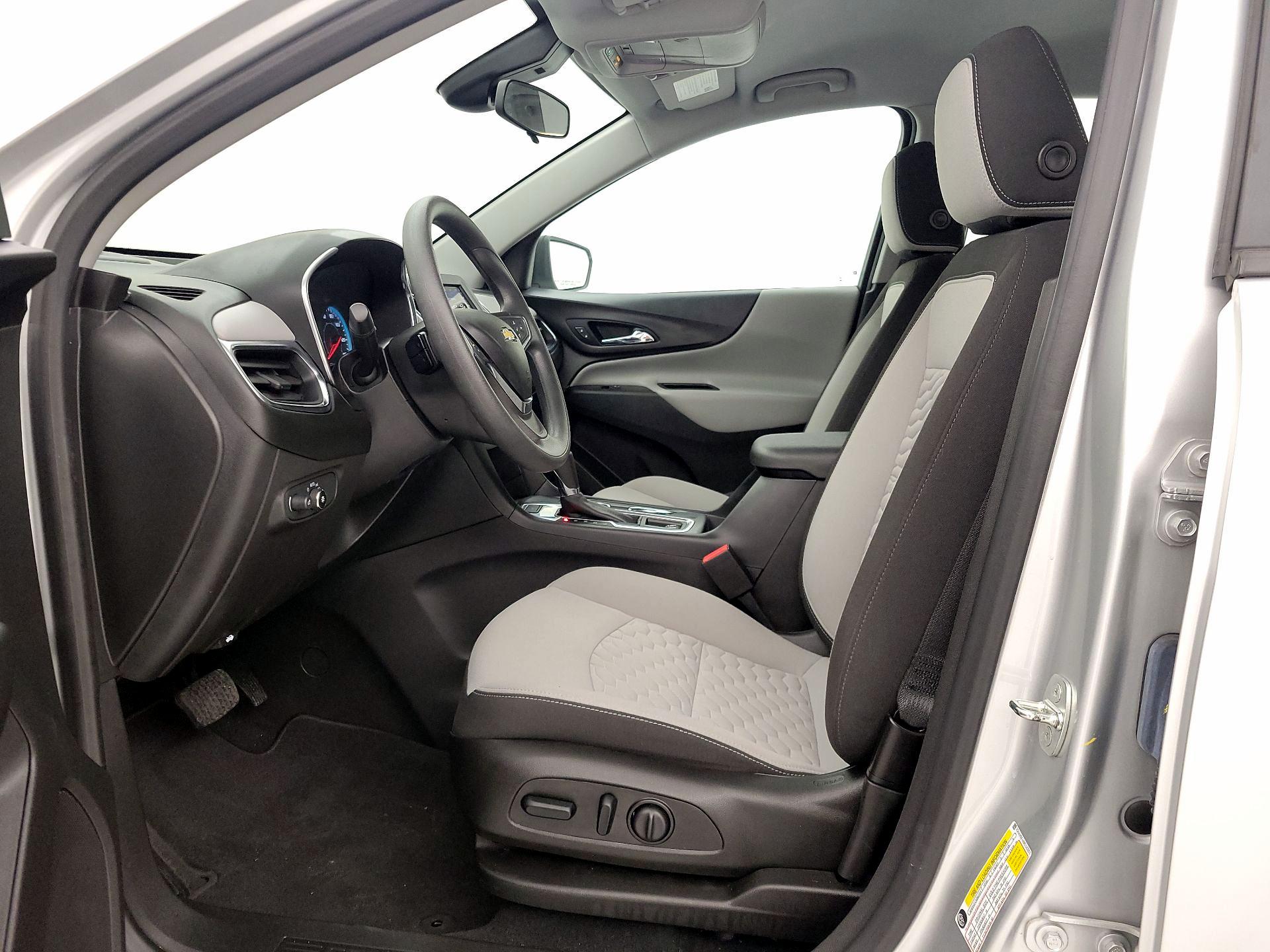 Thumbnail: 2021 Chevrolet Equinox - 11