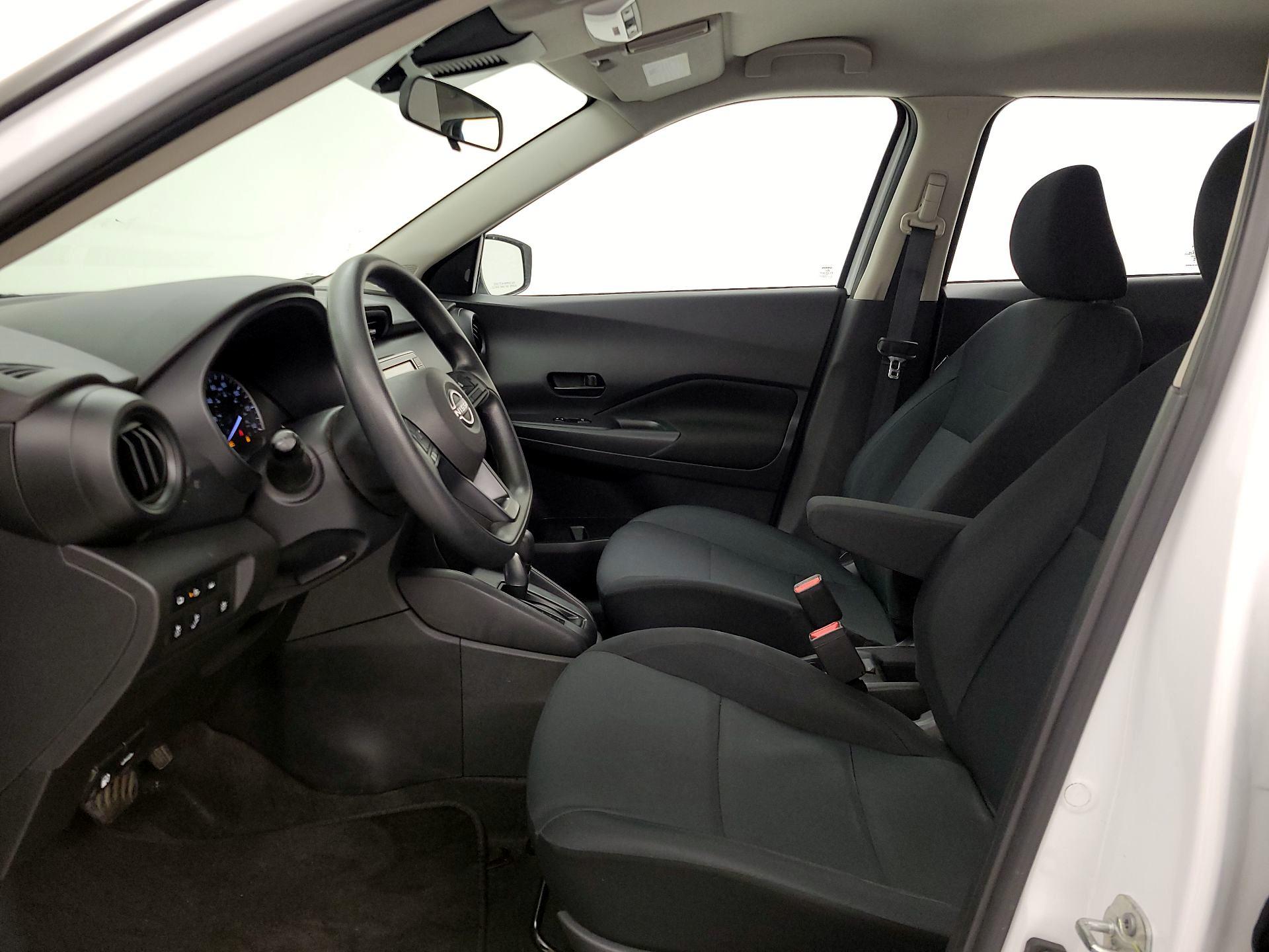 Thumbnail: 2023 Nissan Kicks - 11