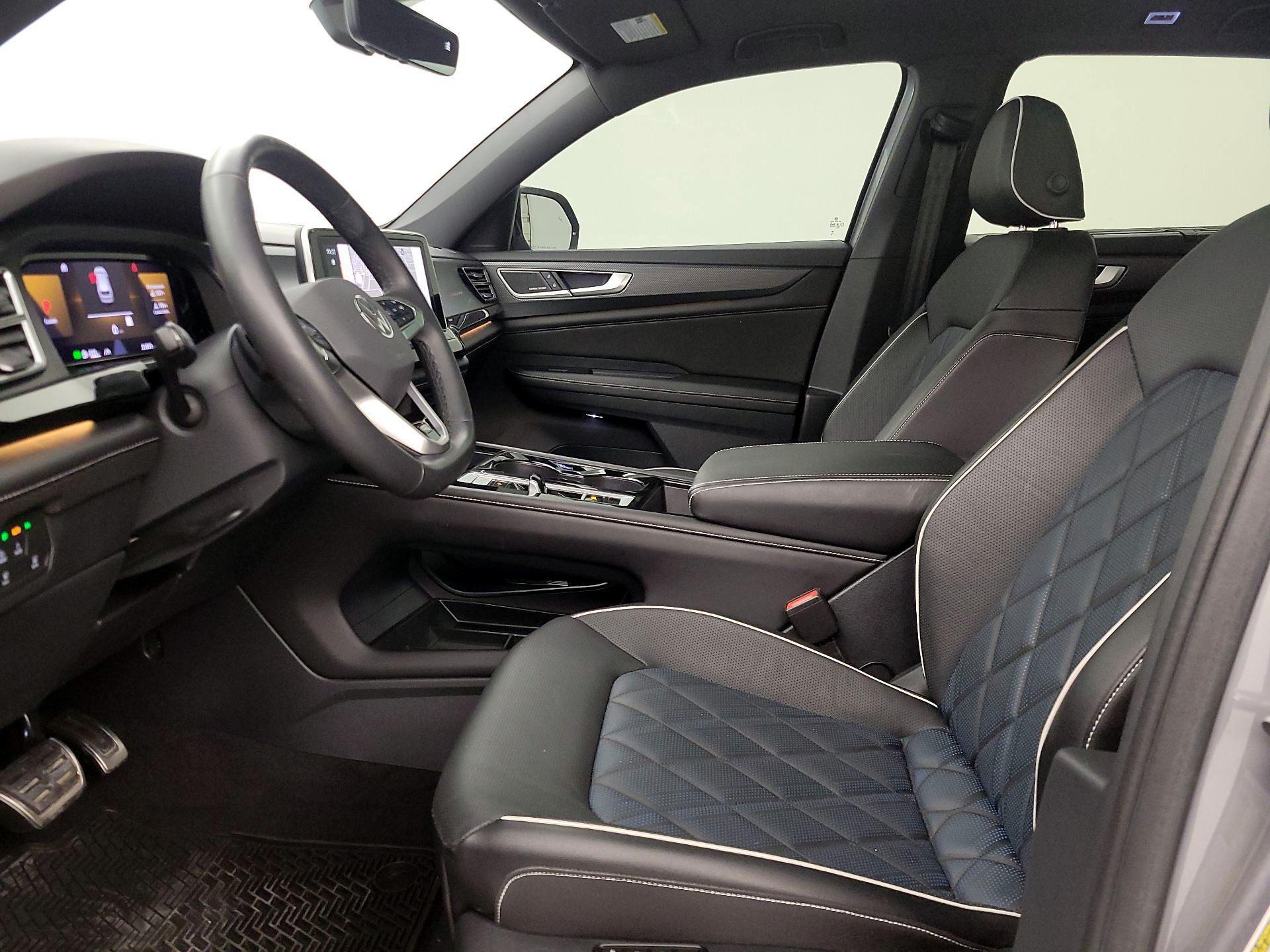 Thumbnail: 2024 Volkswagen Atlas - 9