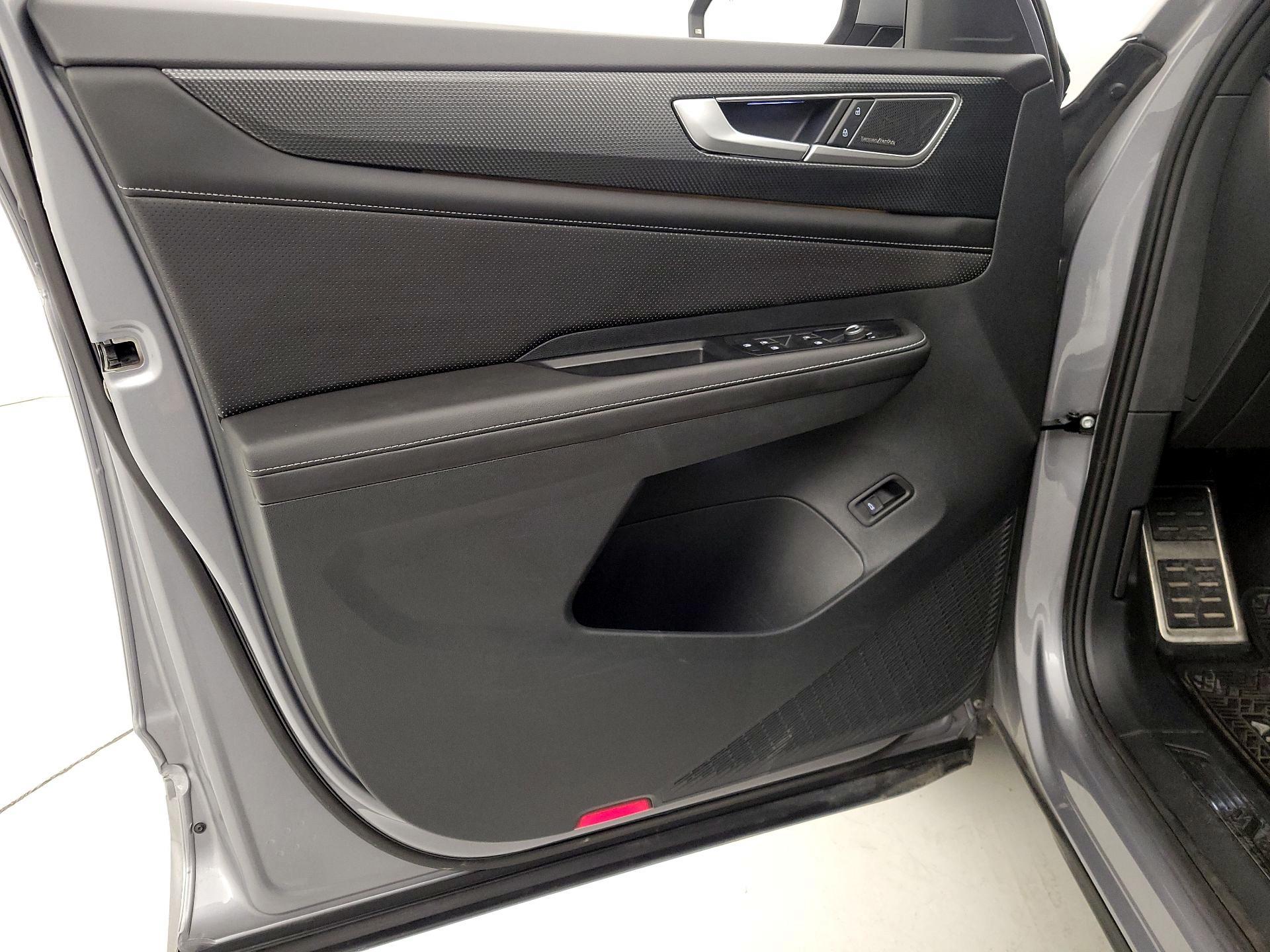 Thumbnail: 2024 Volkswagen Atlas - 10