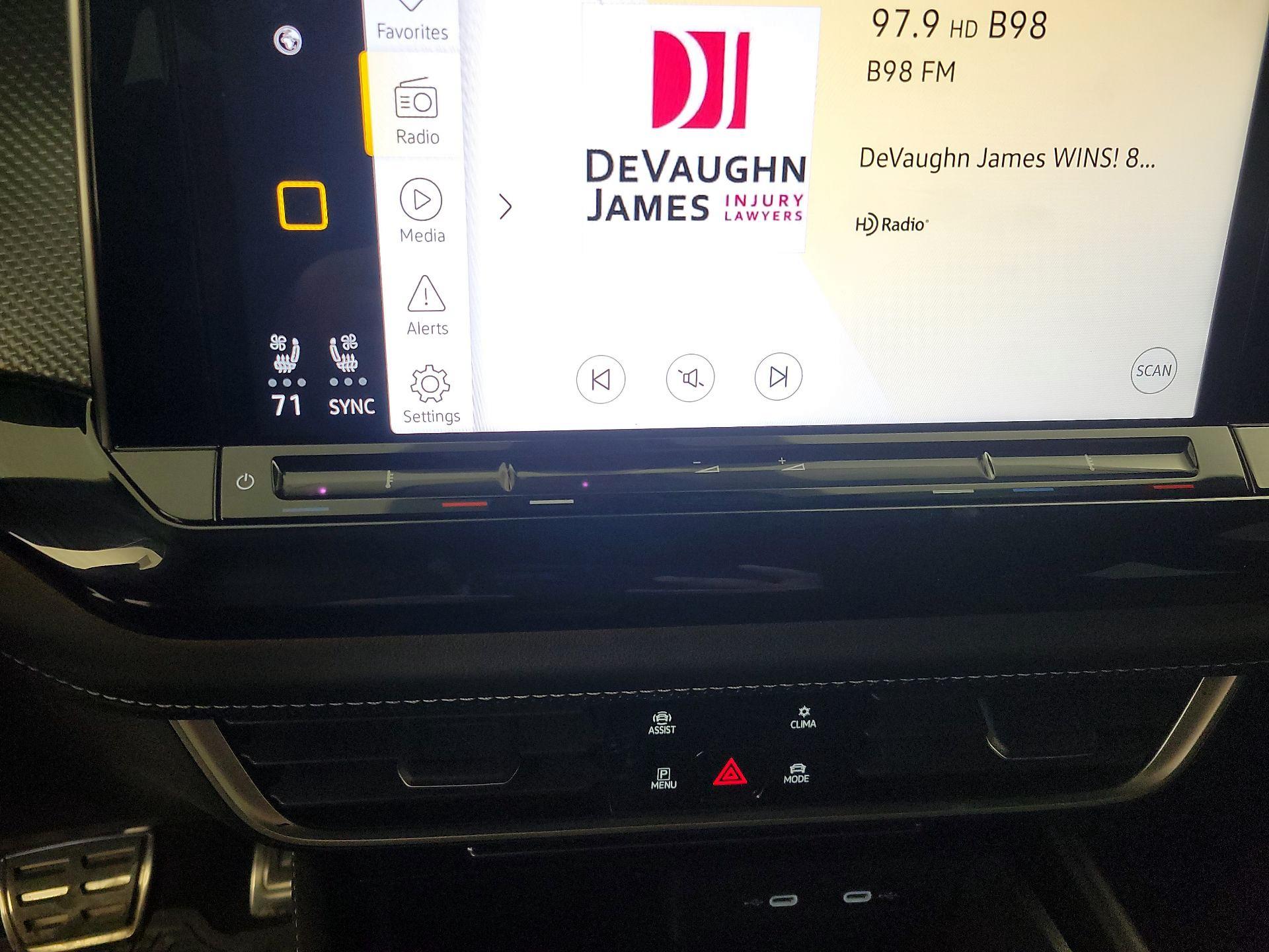 Thumbnail: 2024 Volkswagen Atlas - 15