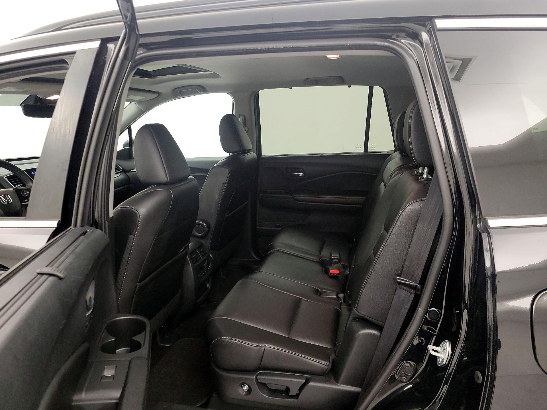 Thumbnail: 2022 Honda Pilot - 18