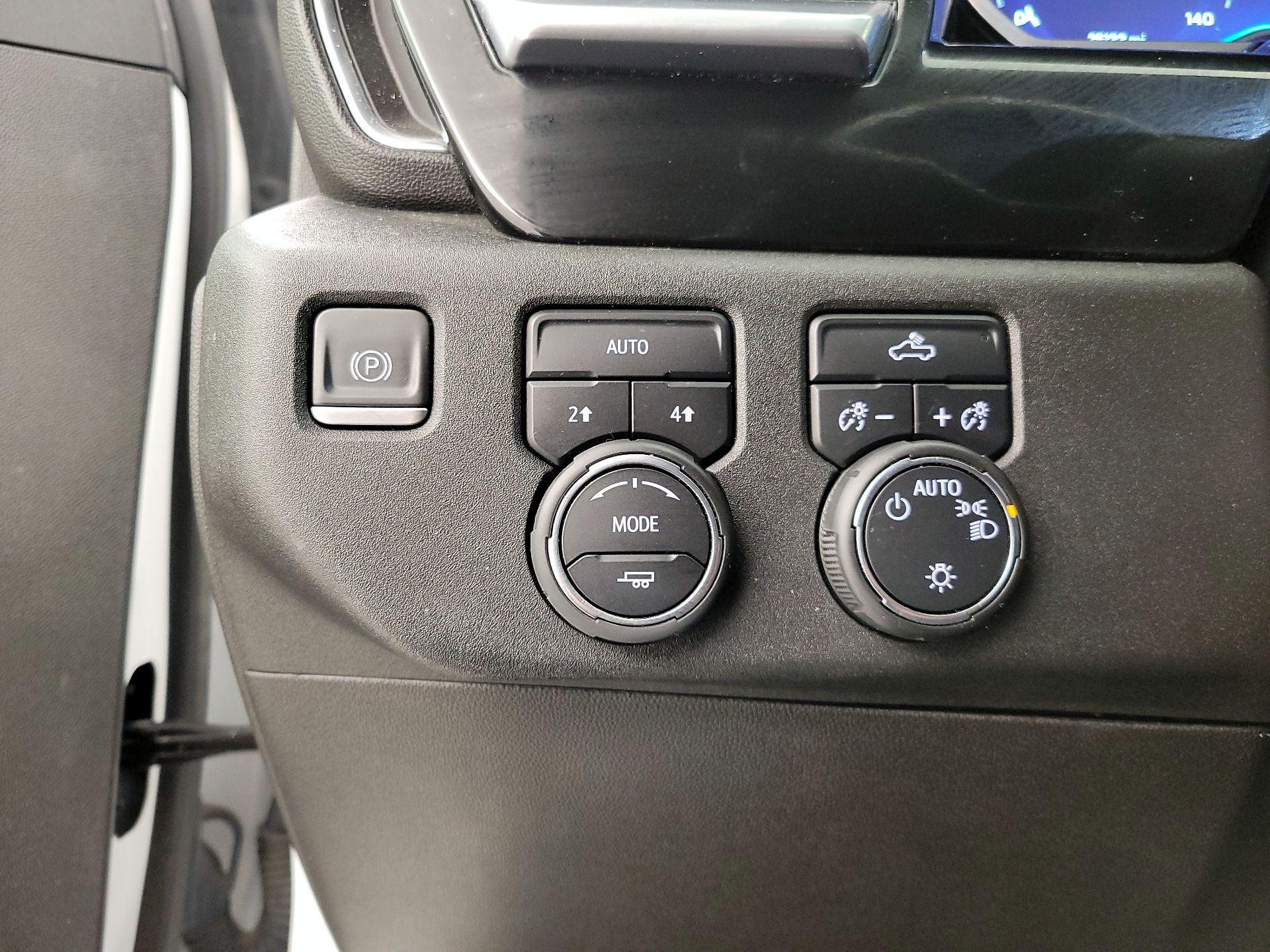 Thumbnail: 2022 Chevrolet Silverado 1500 - 11