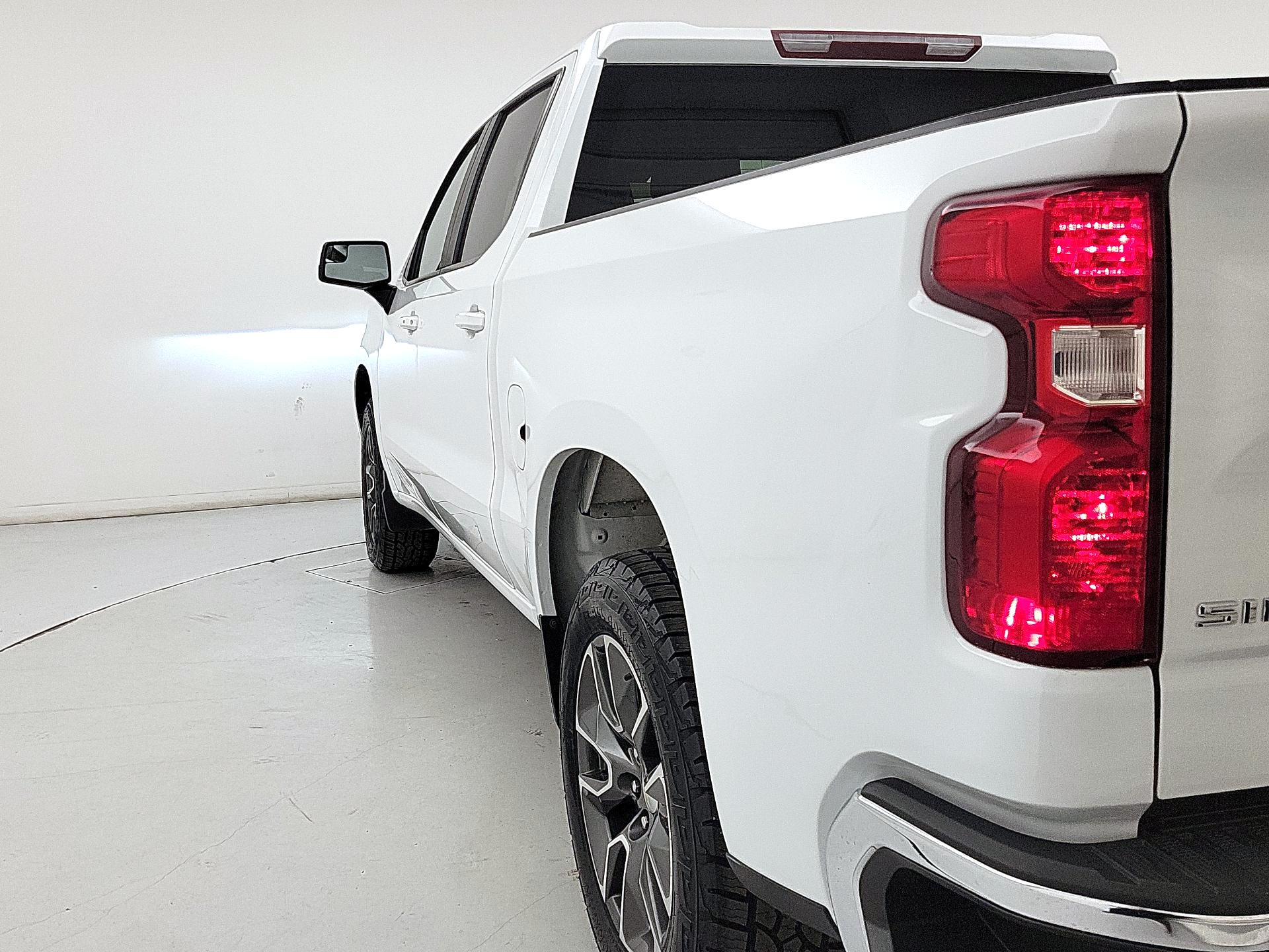 Thumbnail: 2022 Chevrolet Silverado 1500 - 7