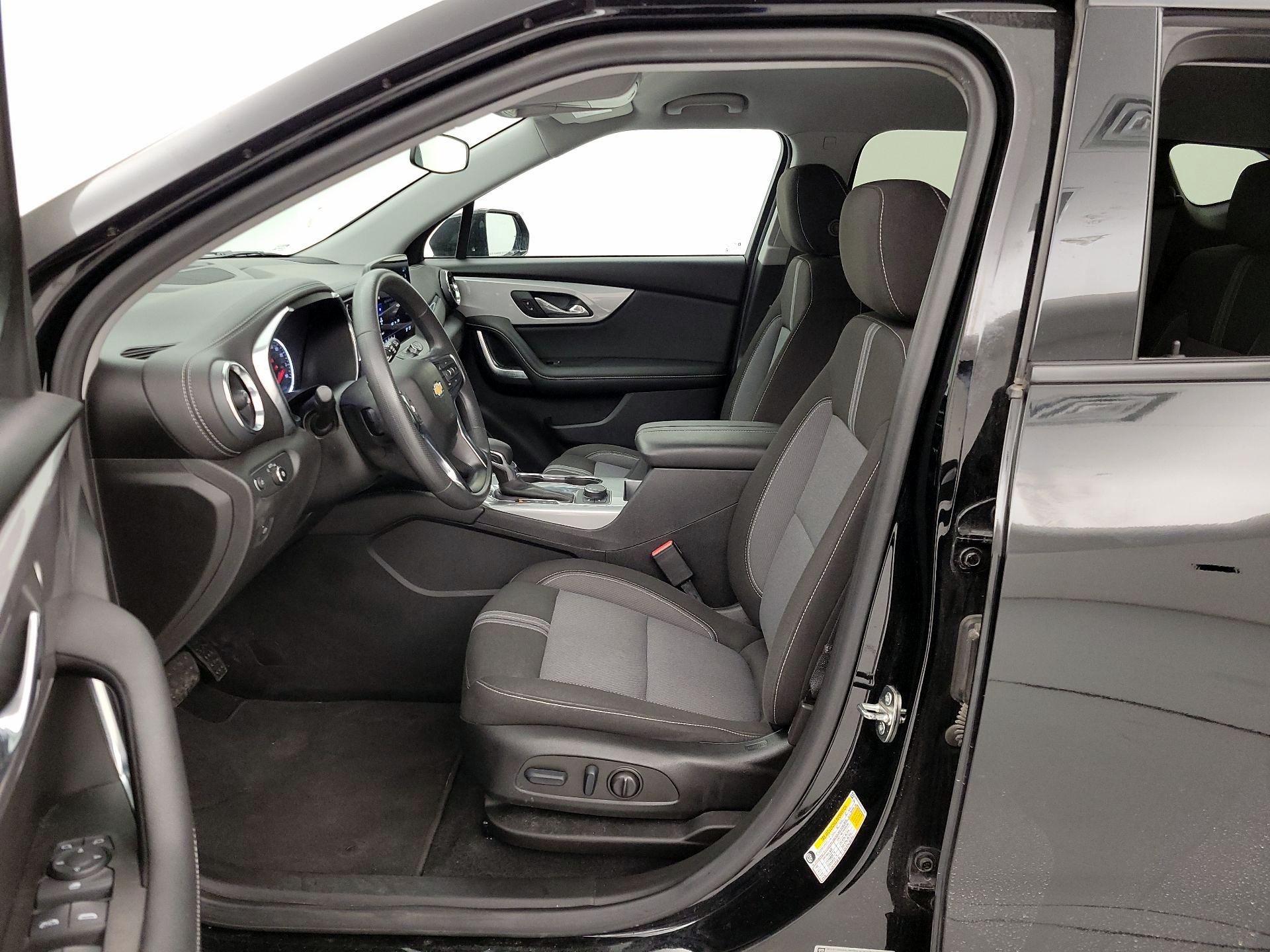 Thumbnail: 2023 Chevrolet Blazer - 11