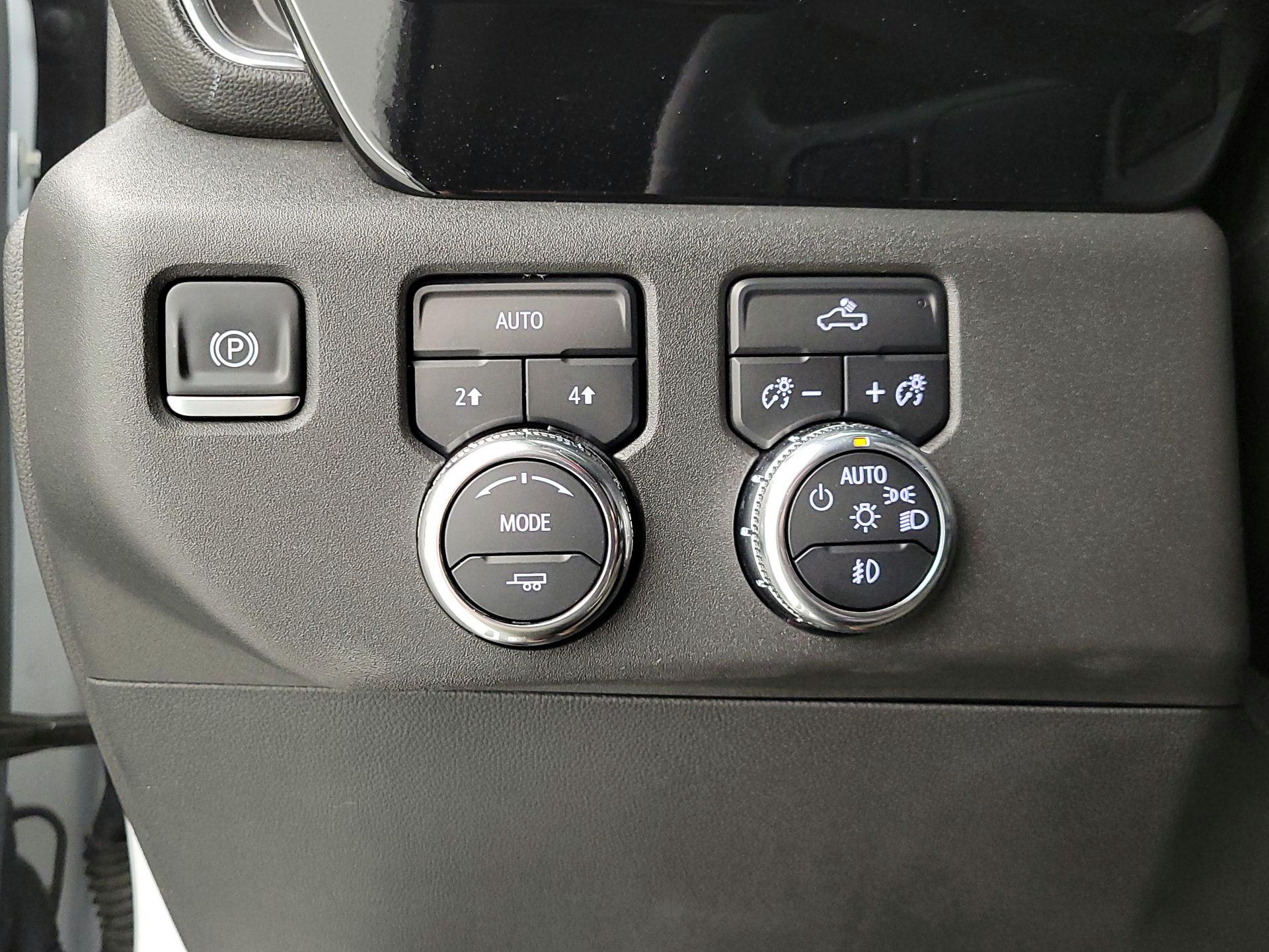 Thumbnail: 2025 GMC Sierra 1500 - 13