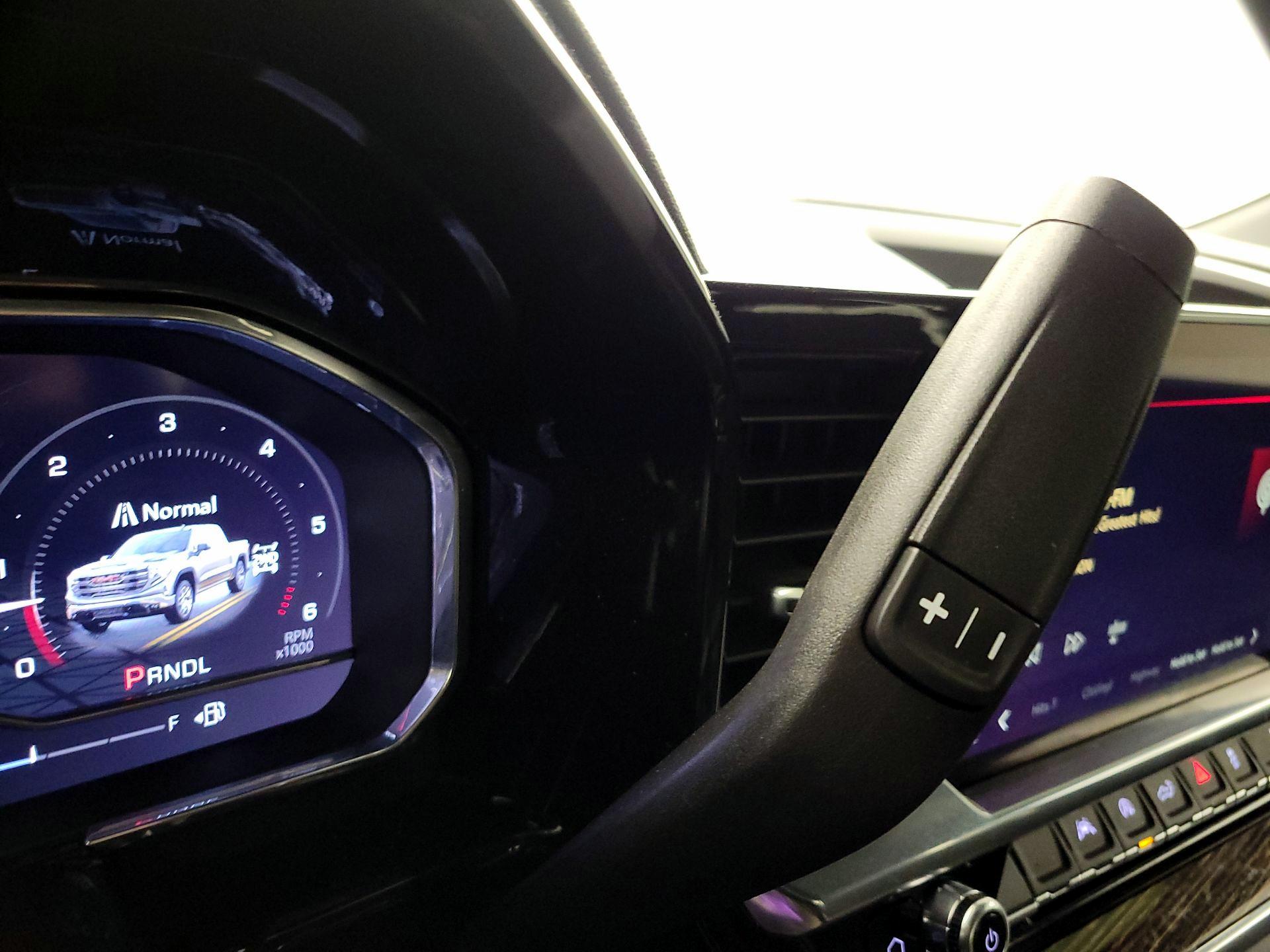 Thumbnail: 2025 GMC Sierra 1500 - 17