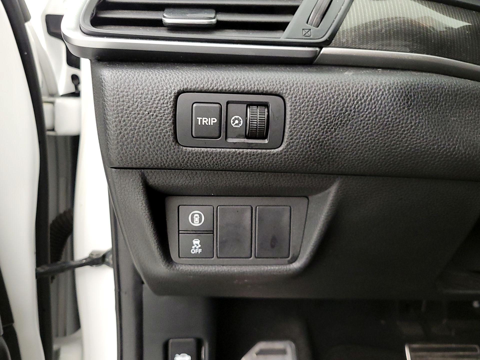 Thumbnail: 2018 Honda Accord - 13