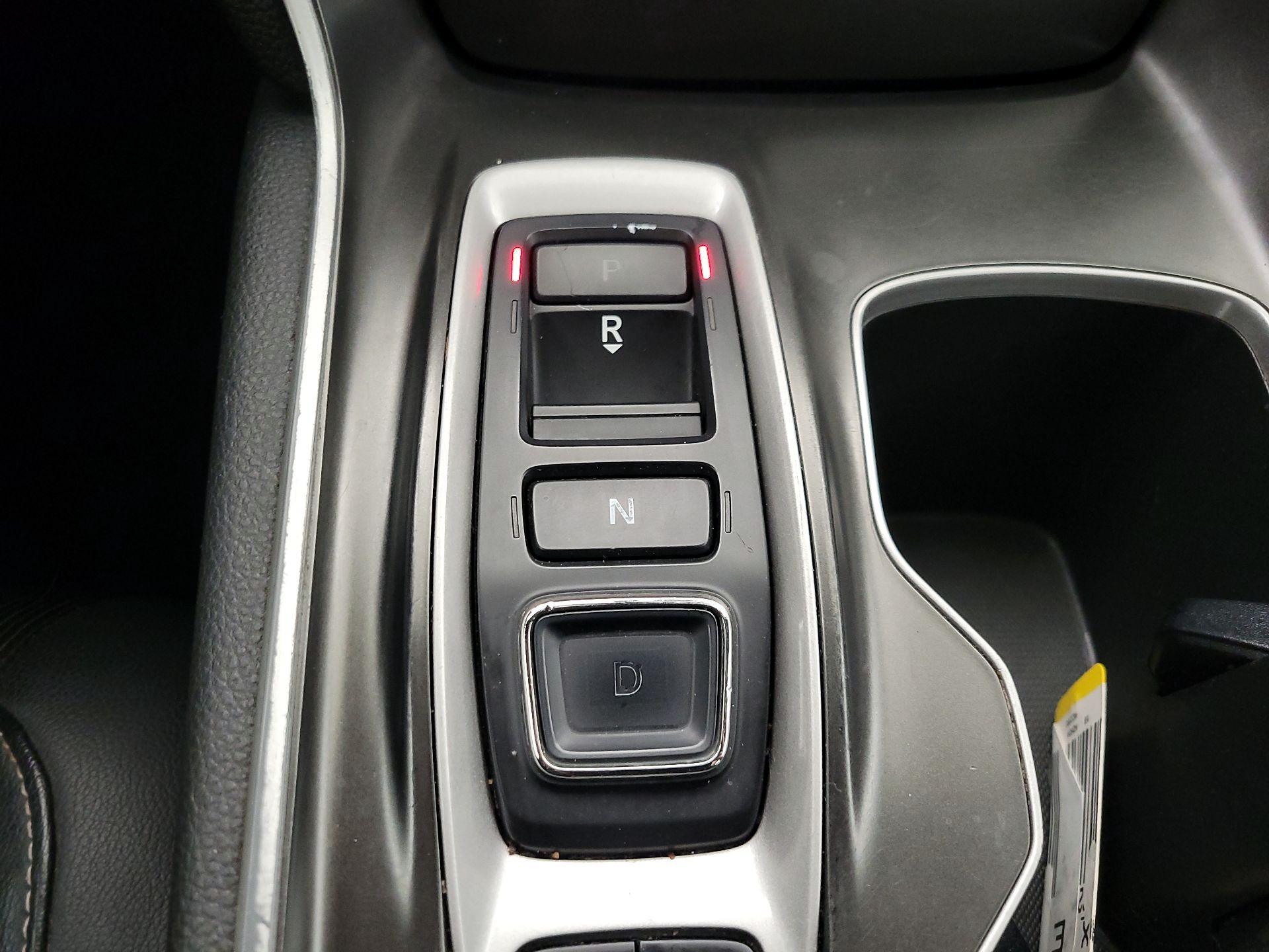 Thumbnail: 2018 Honda Accord - 17