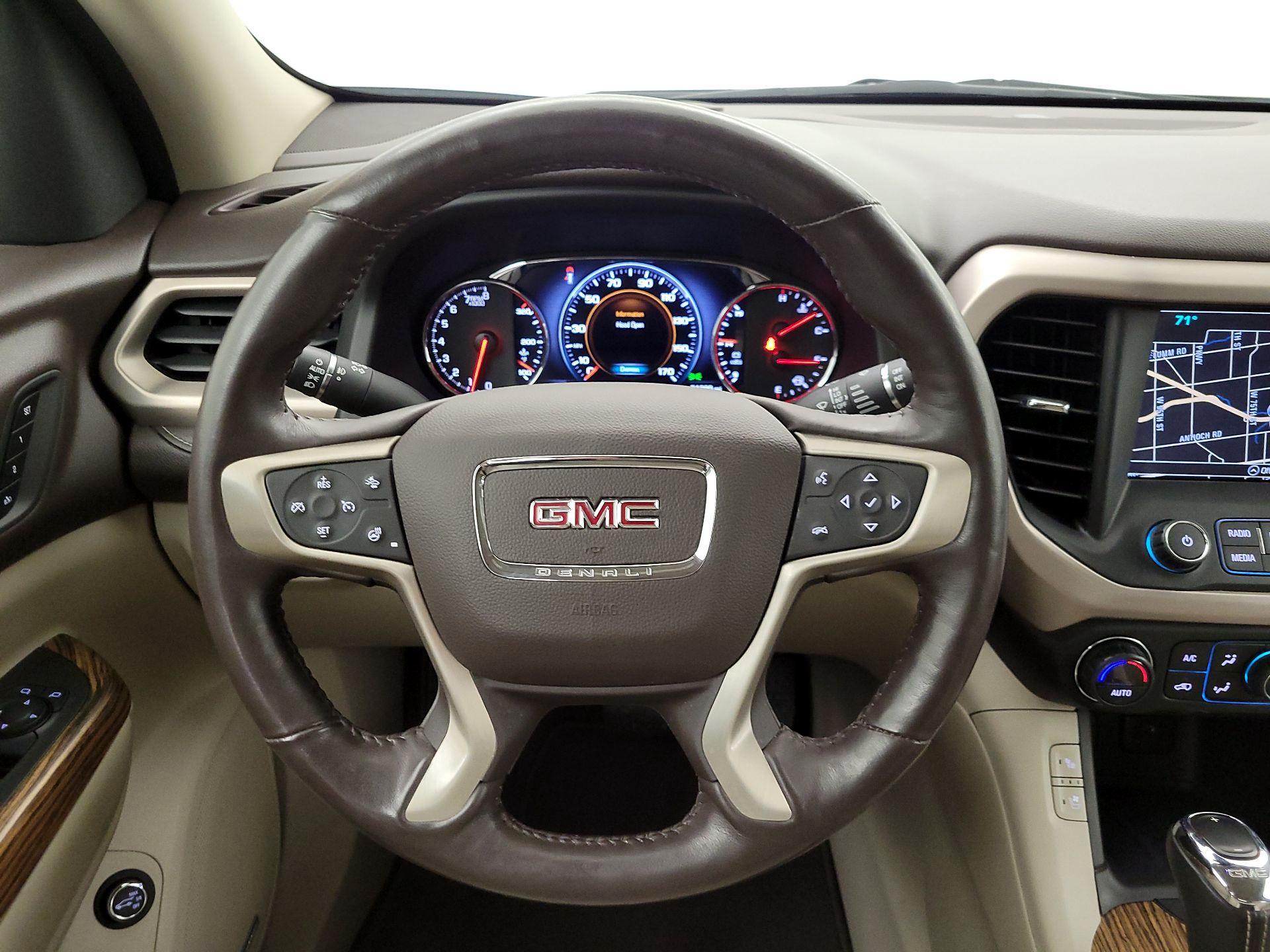 Thumbnail: 2017 GMC Acadia - 10