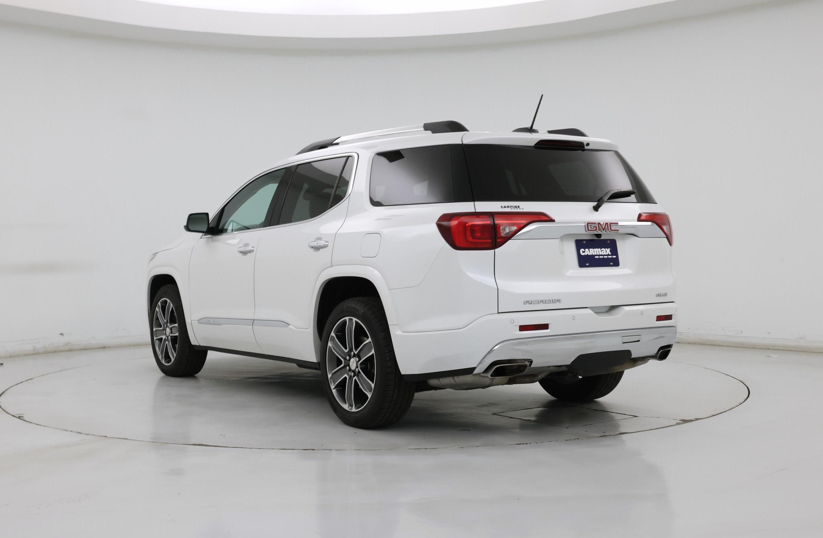 Thumbnail: 2017 GMC Acadia - 2