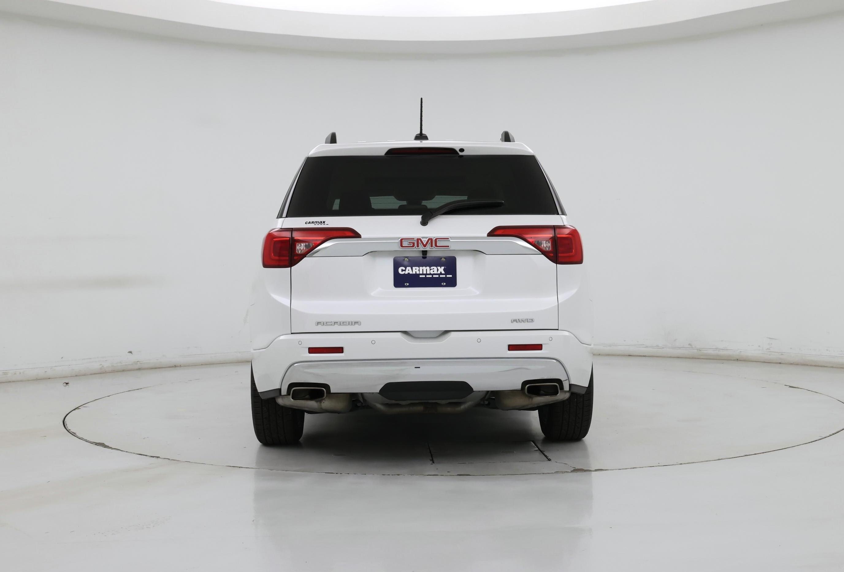 Thumbnail: 2017 GMC Acadia - 6