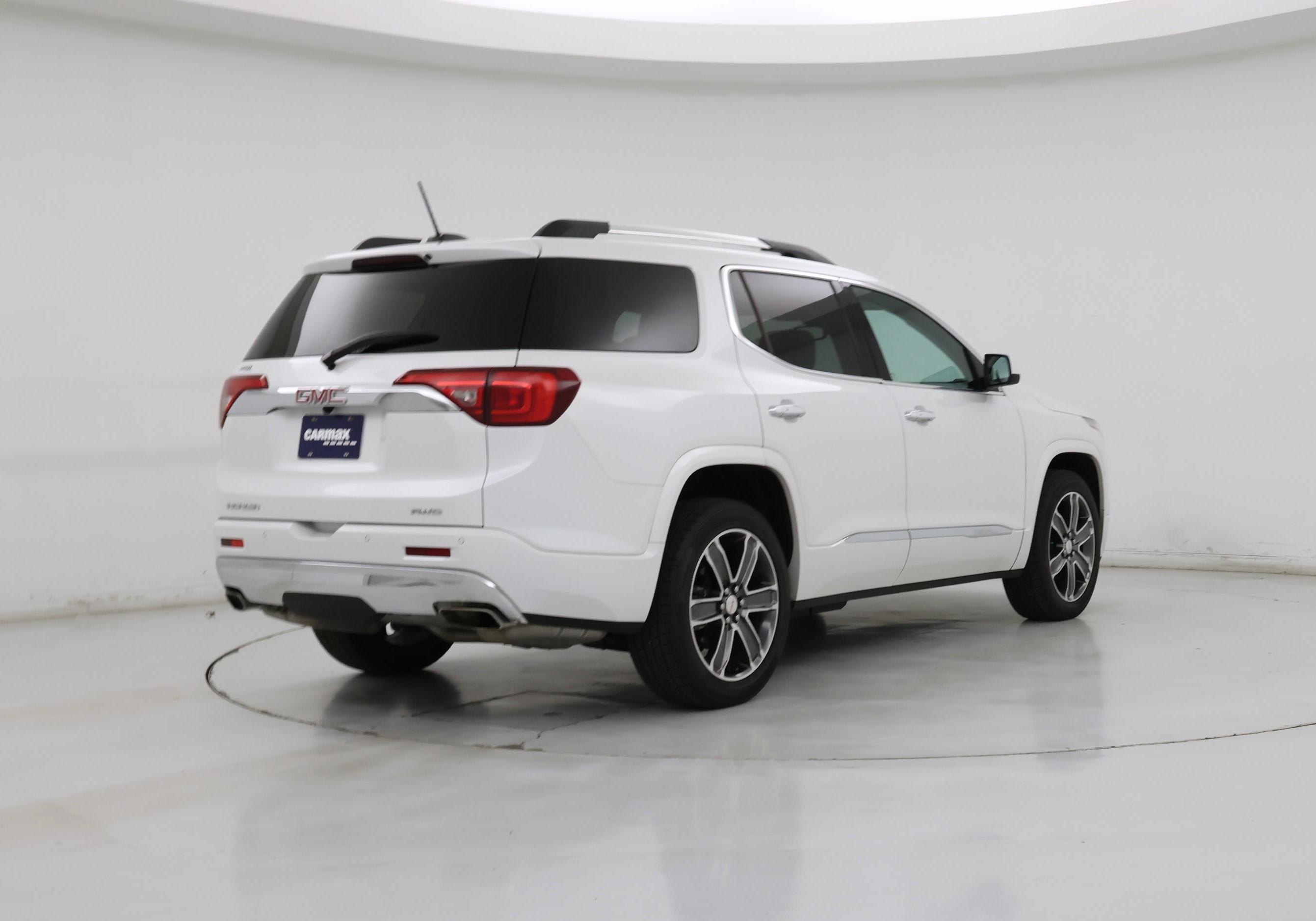 Thumbnail: 2017 GMC Acadia - 8