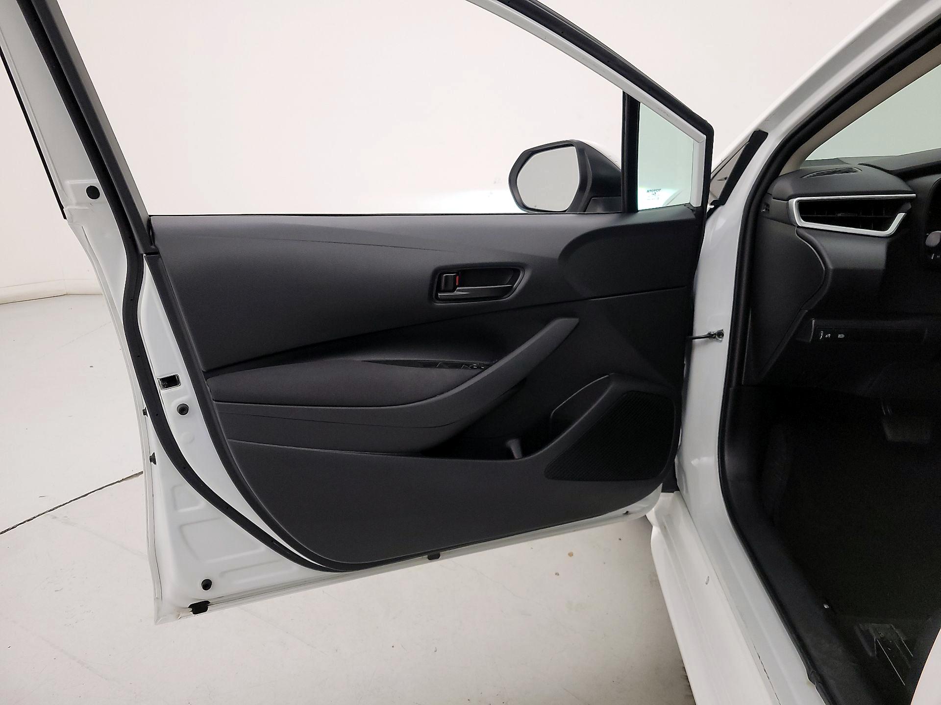 Thumbnail: 2024 Toyota Corolla - 10