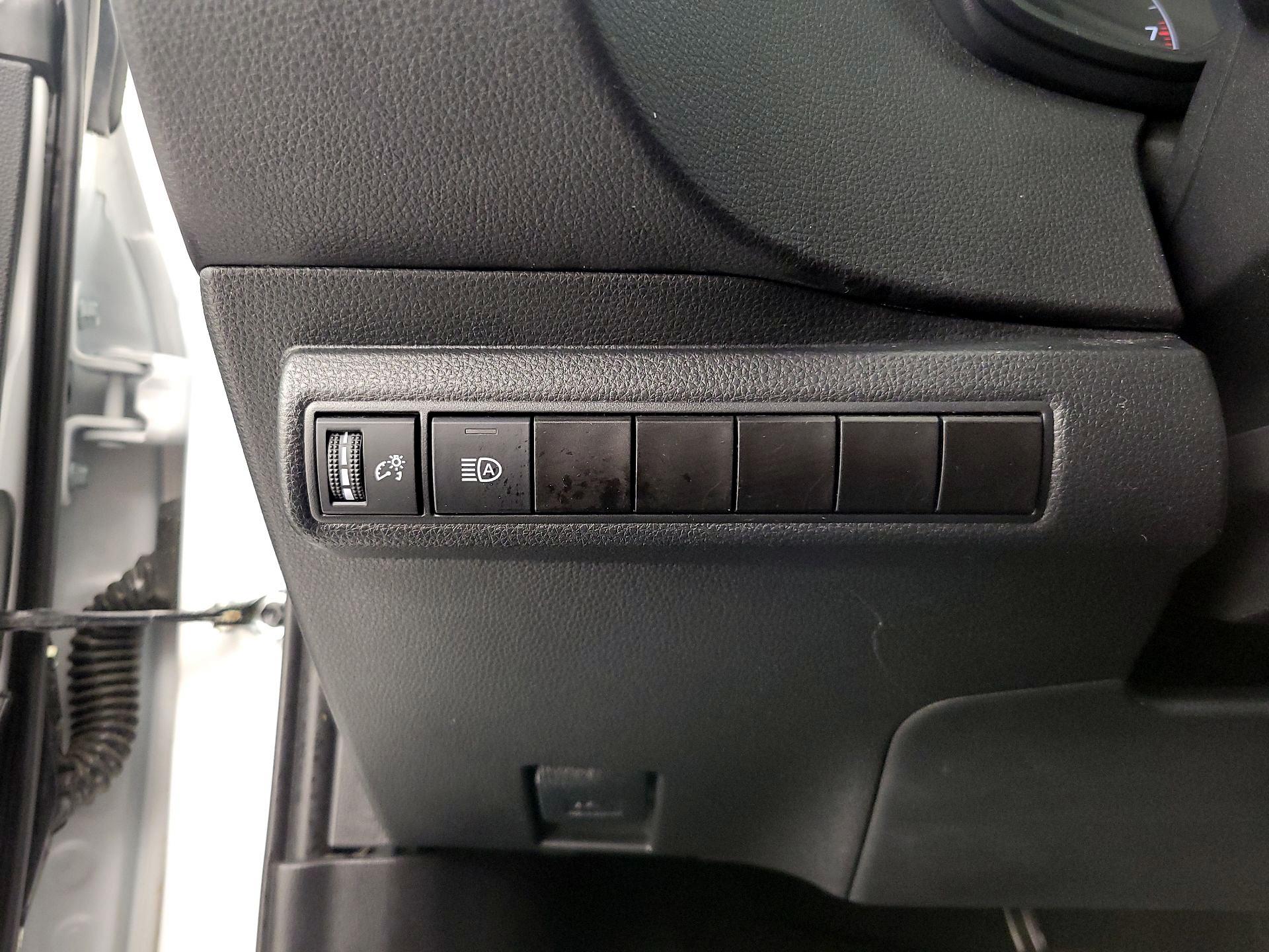 Thumbnail: 2024 Toyota Corolla - 11