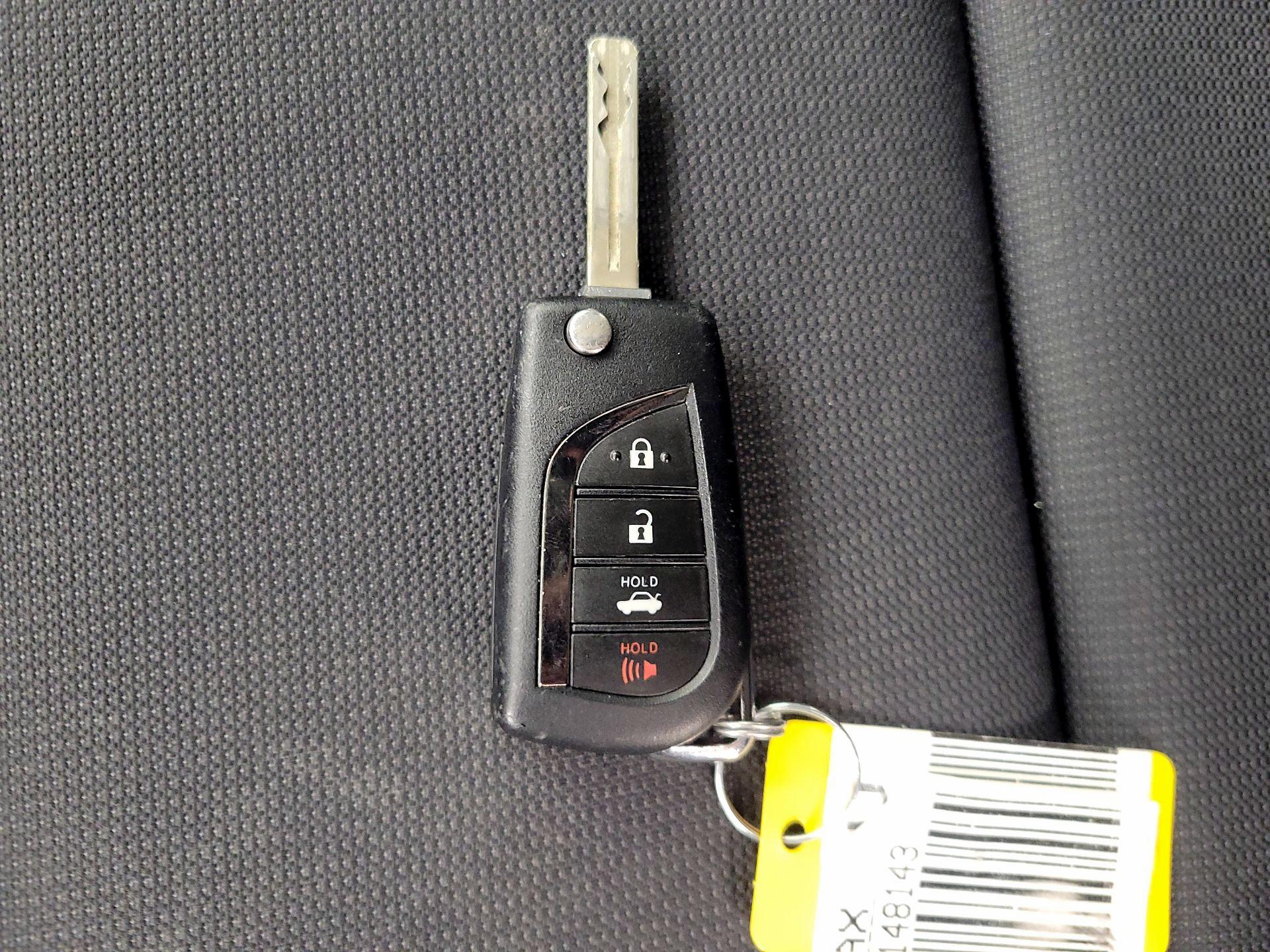 Thumbnail: 2024 Toyota Corolla - 19